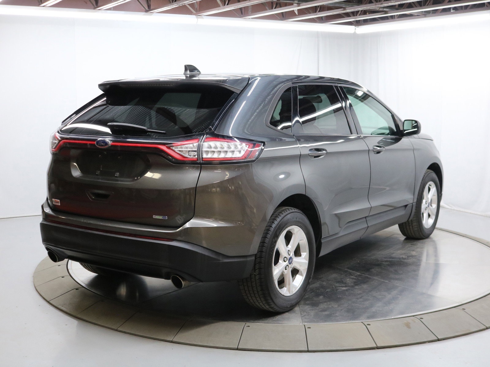 2017 Ford Edge 7