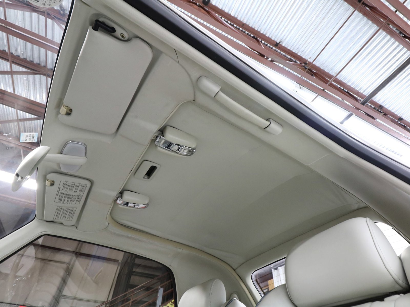 1993 Nissan Figaro 43