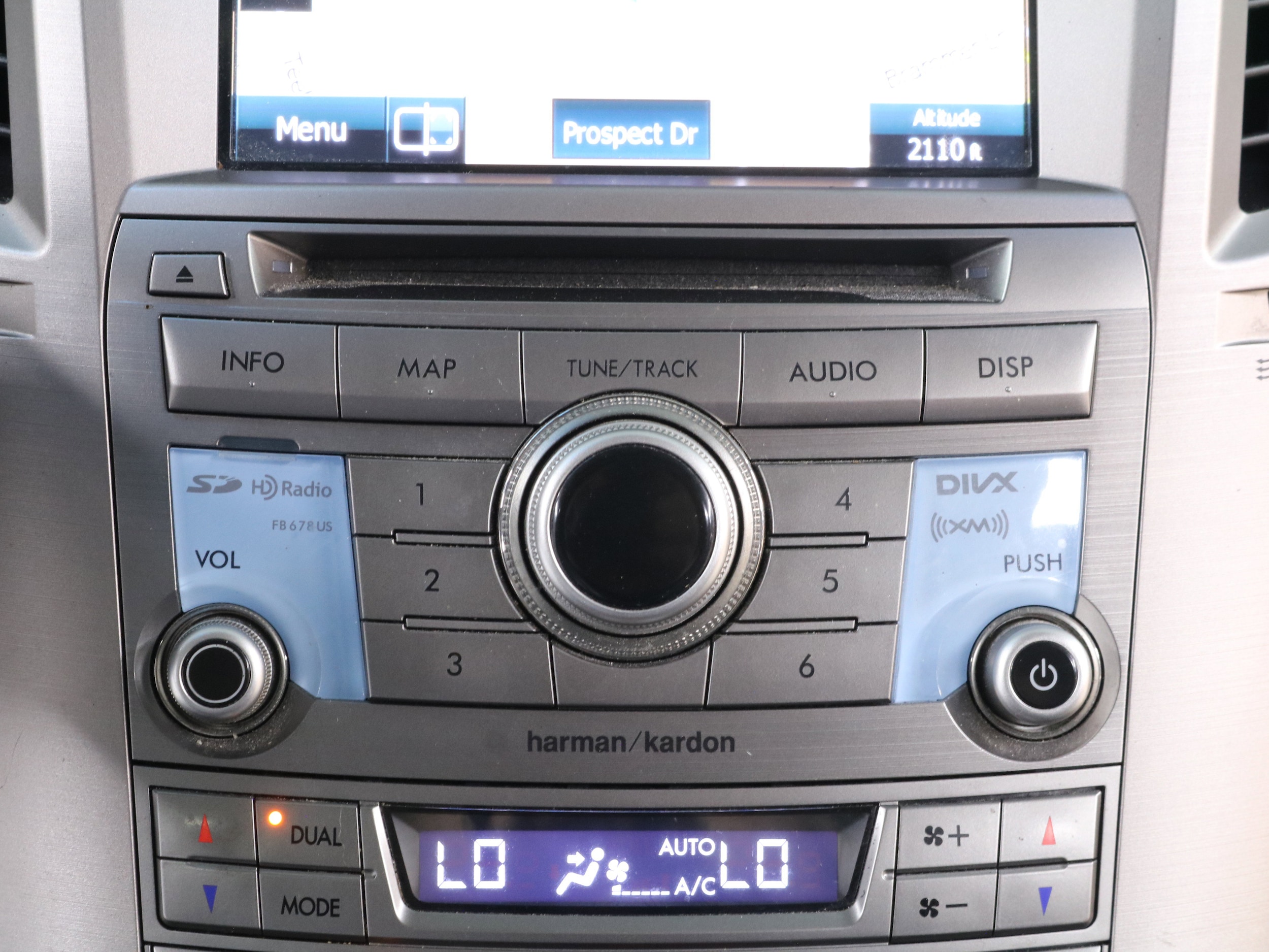 2013 Subaru Outback 14