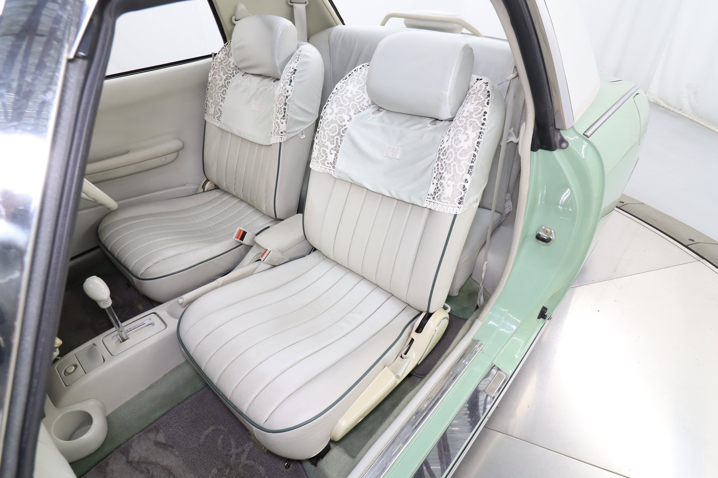 1991 Nissan Figaro 20