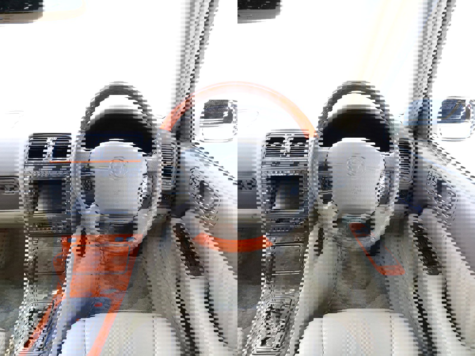 1998 Toyota Celsior 10