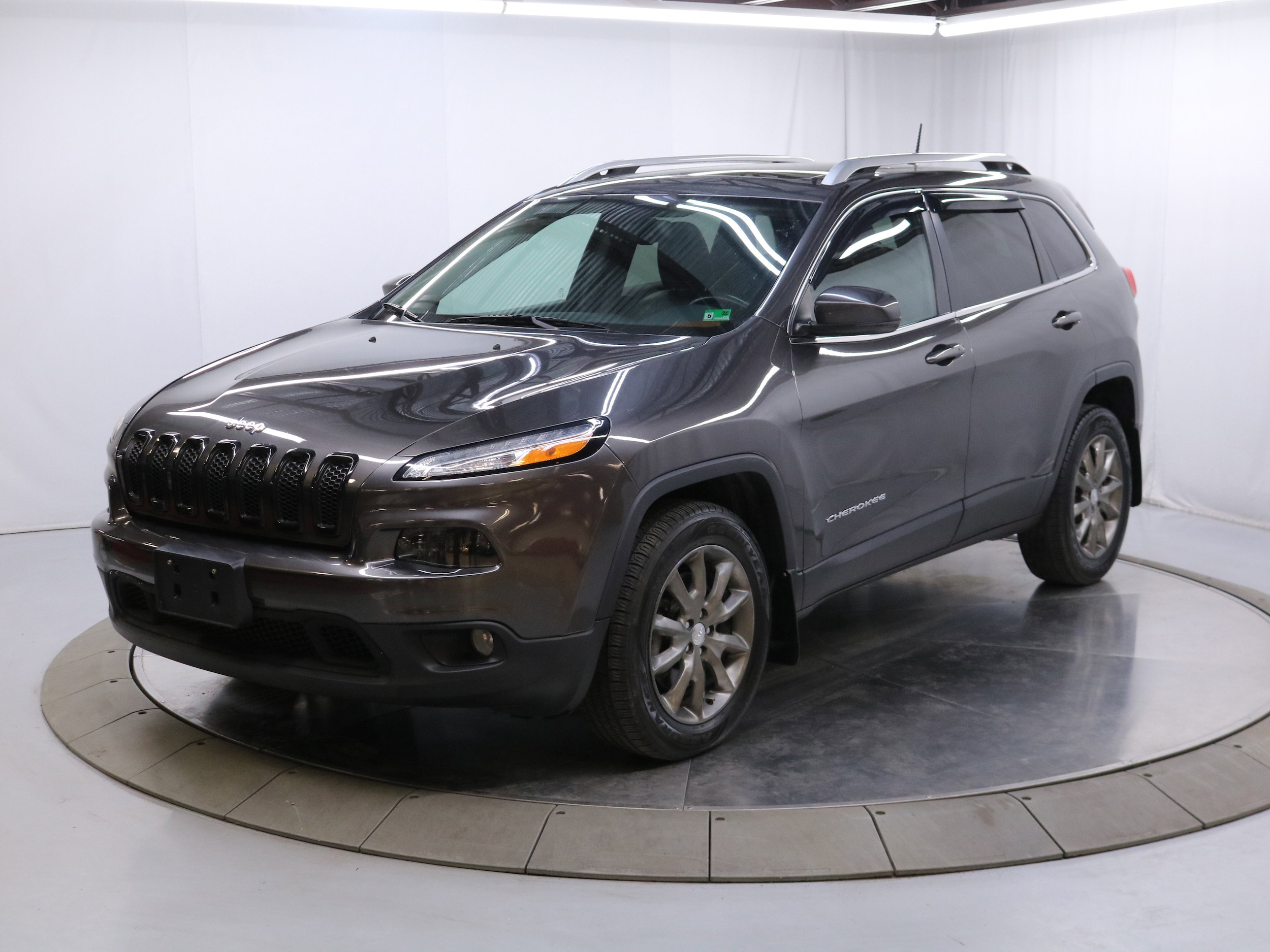 2014 Jeep Cherokee 2