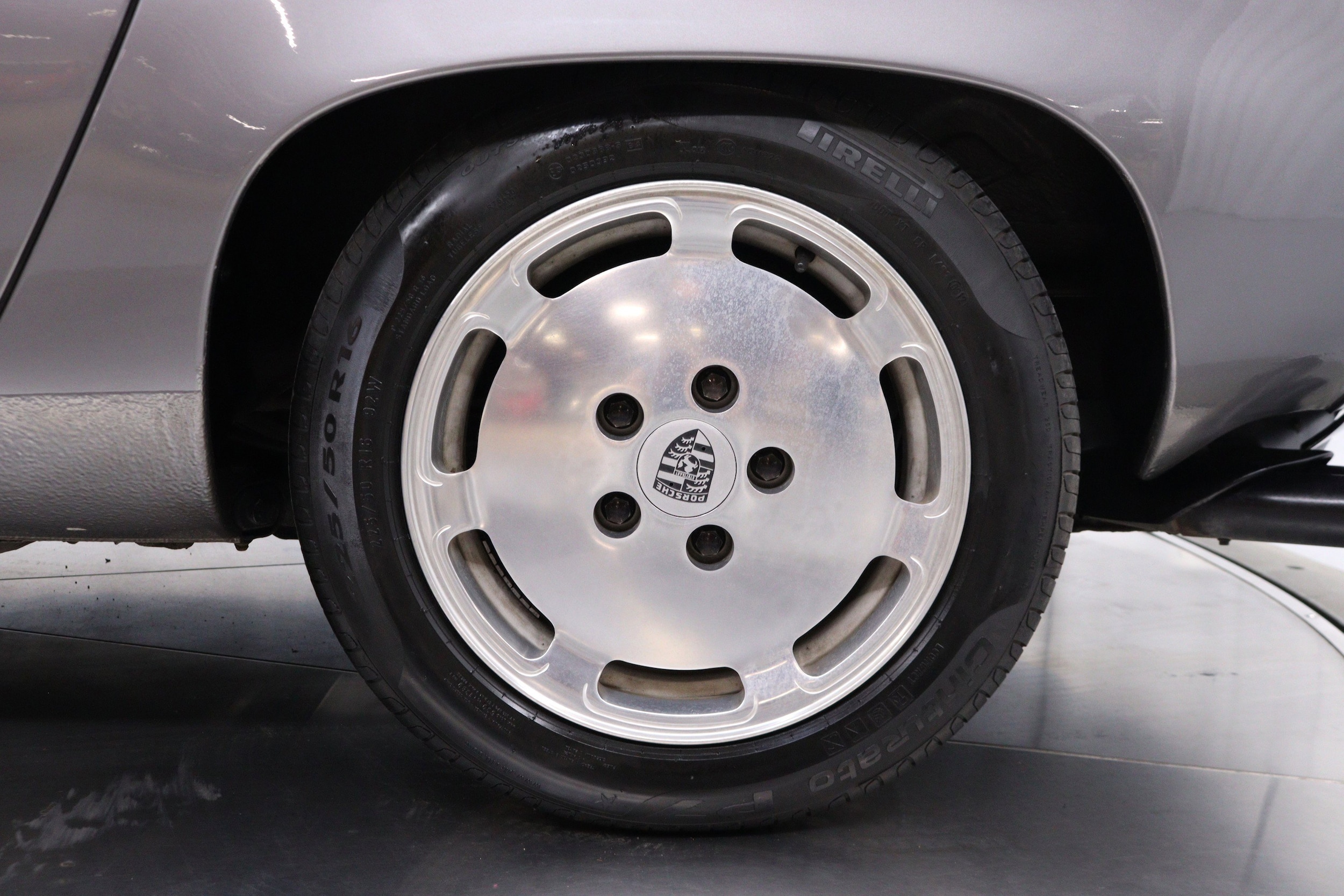 1982 Porsche 928 29