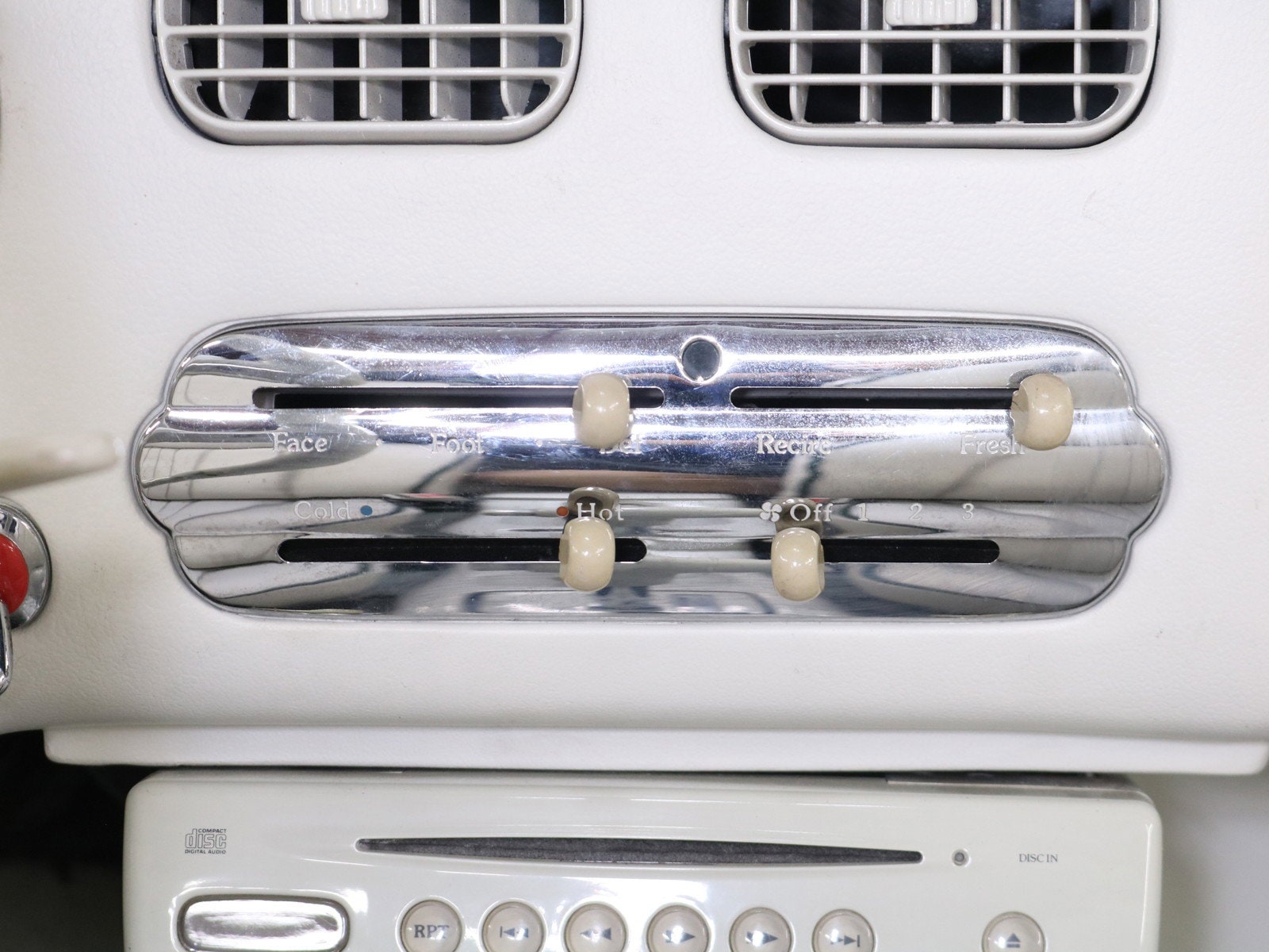 1992 Nissan Figaro 15