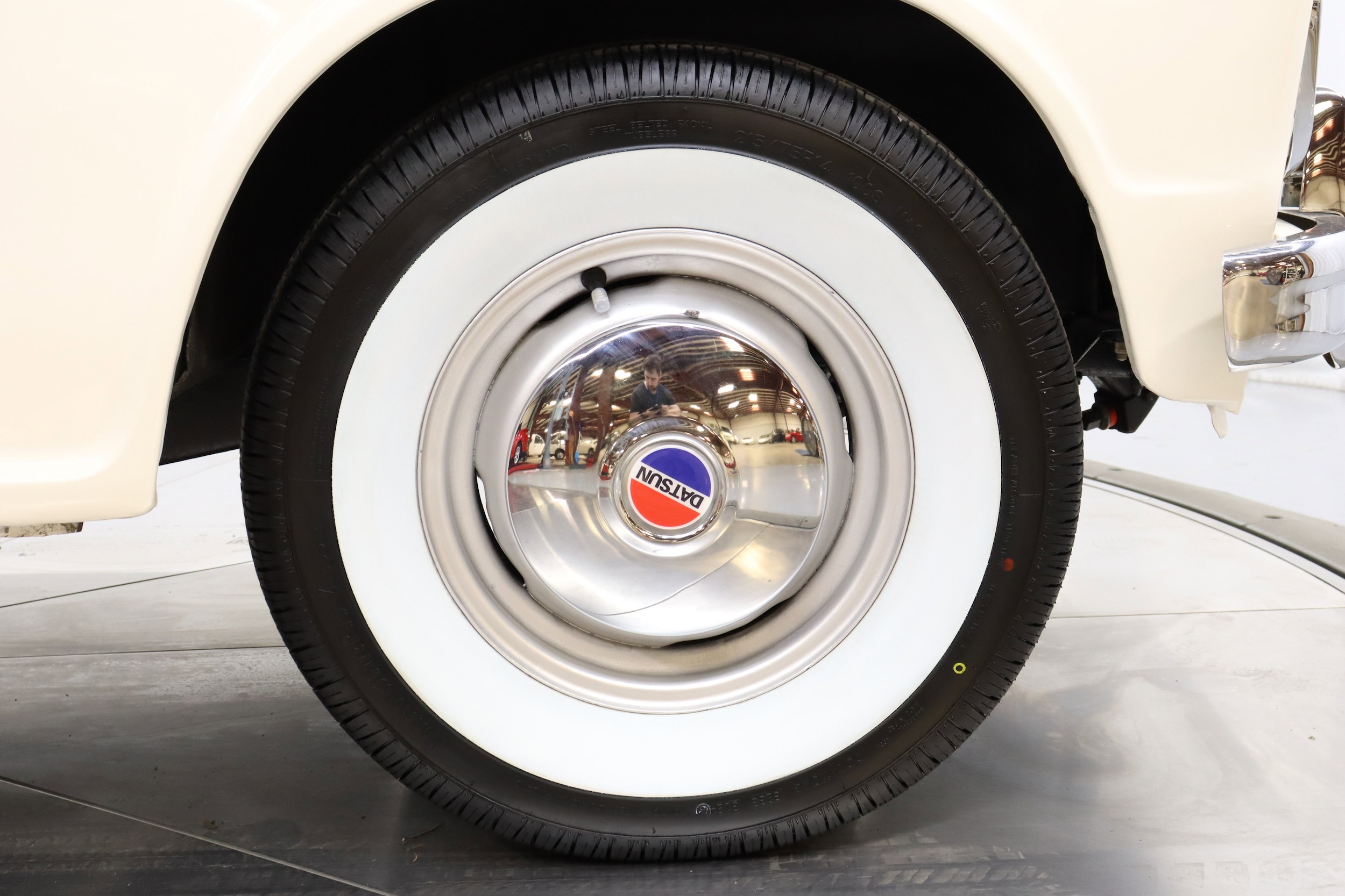 1964 Datsun 1200 25