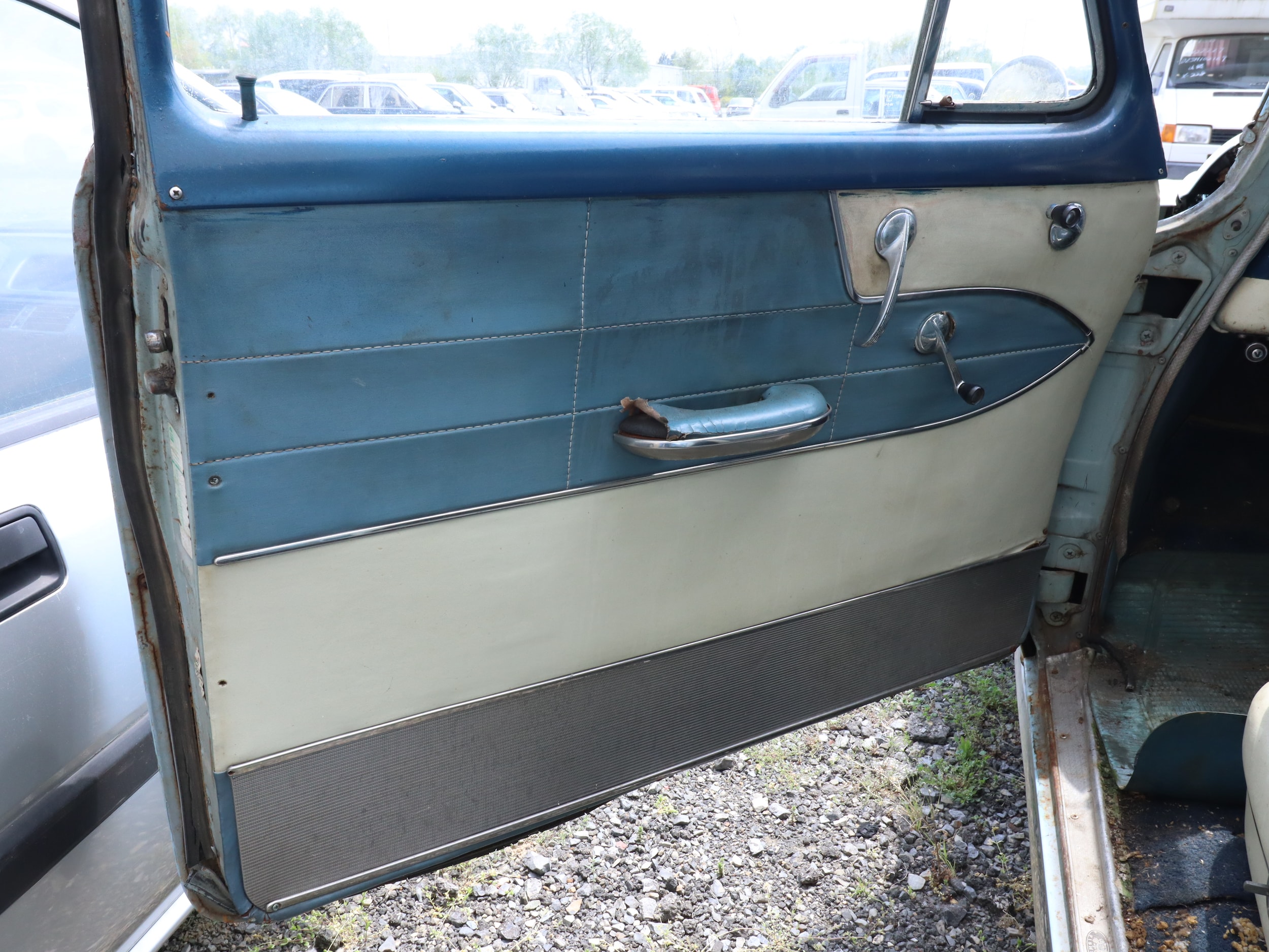 1954 Chevrolet 2 Door 10