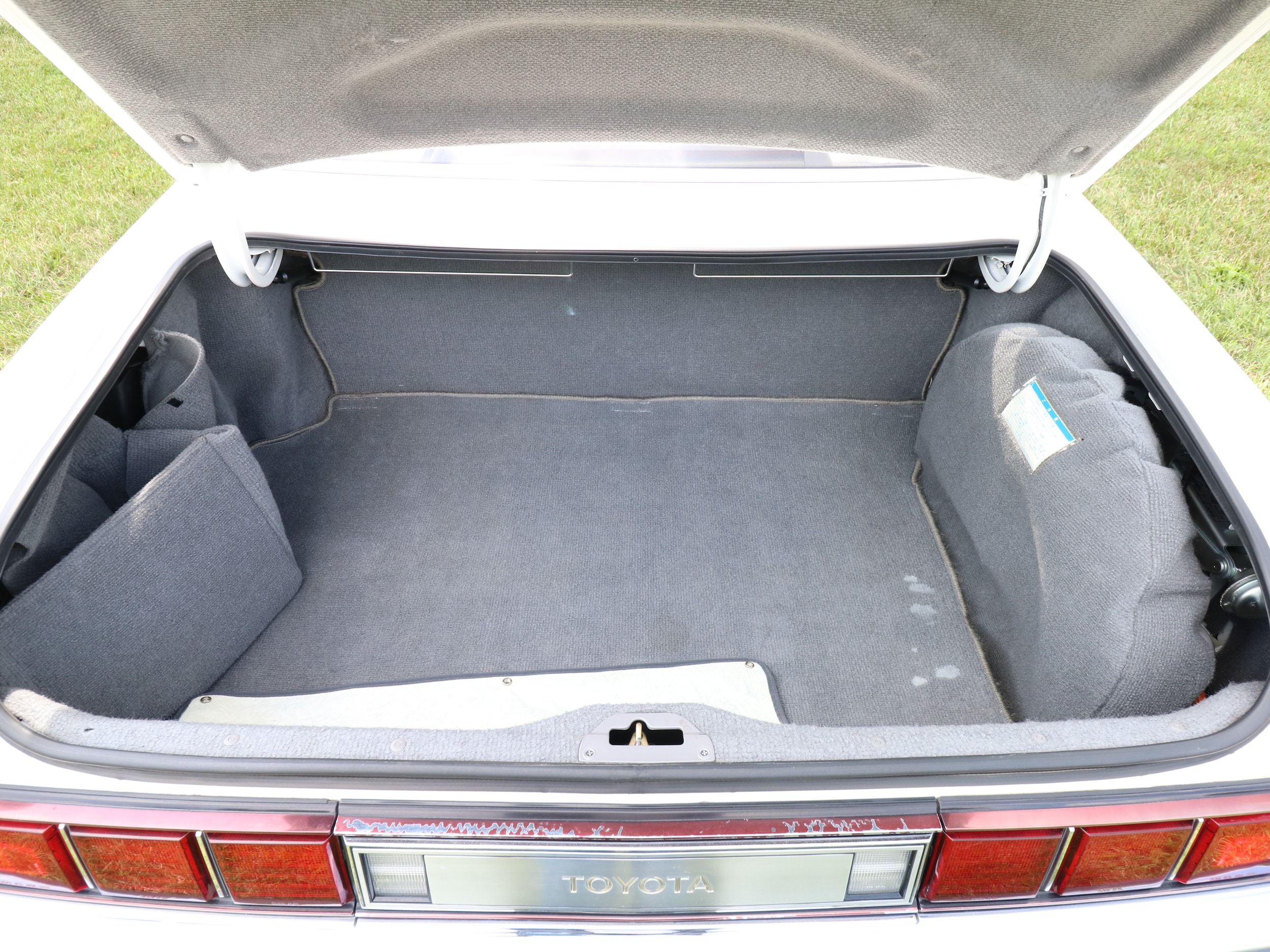 1996 Toyota Century 24