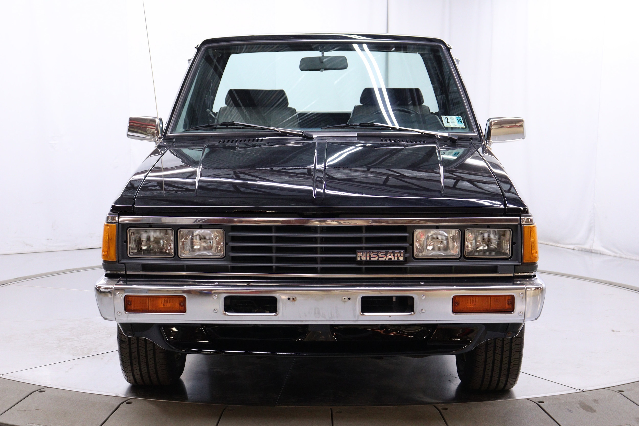 1985 Nissan 720 3