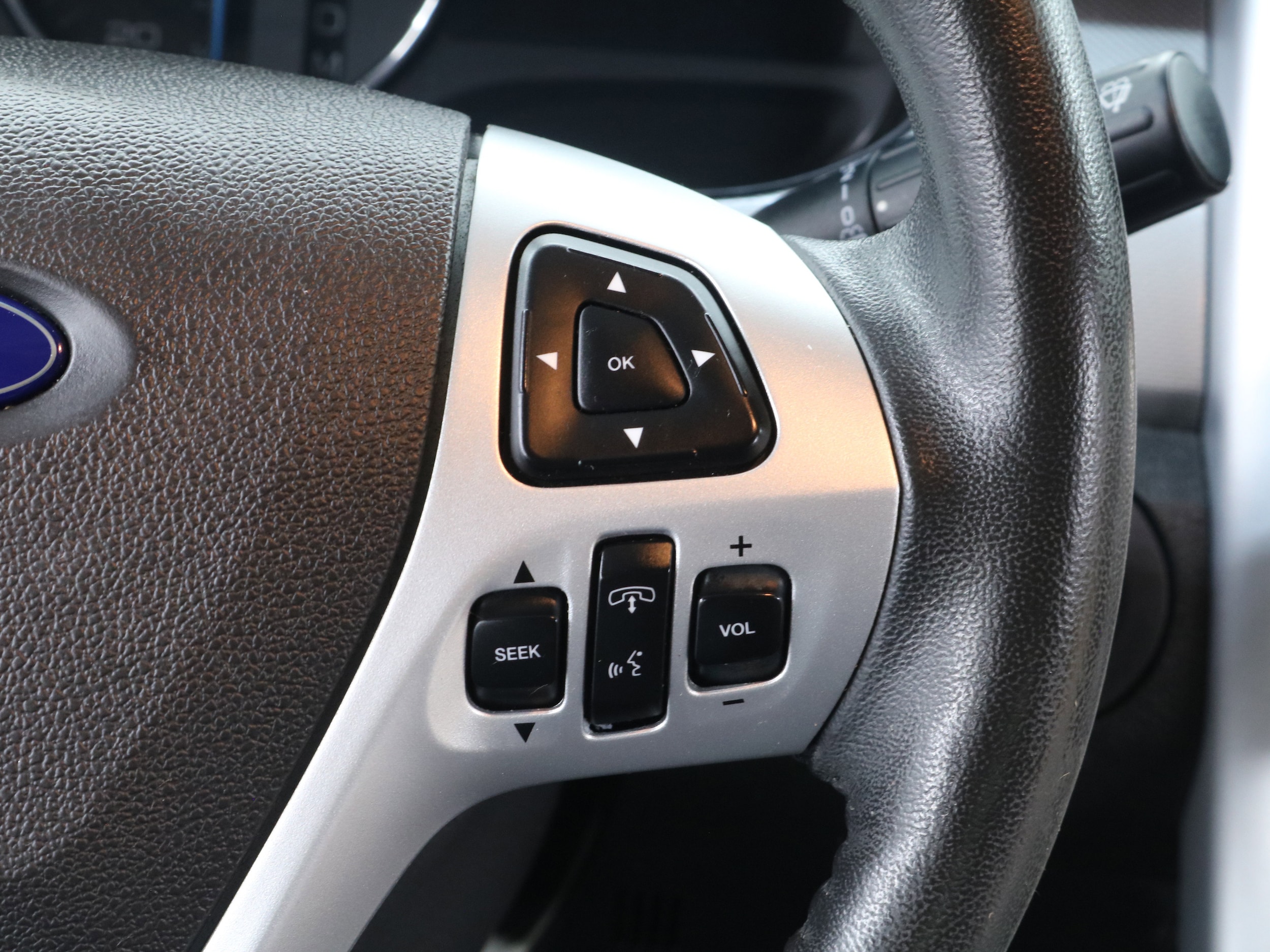 2011 Ford Edge 53