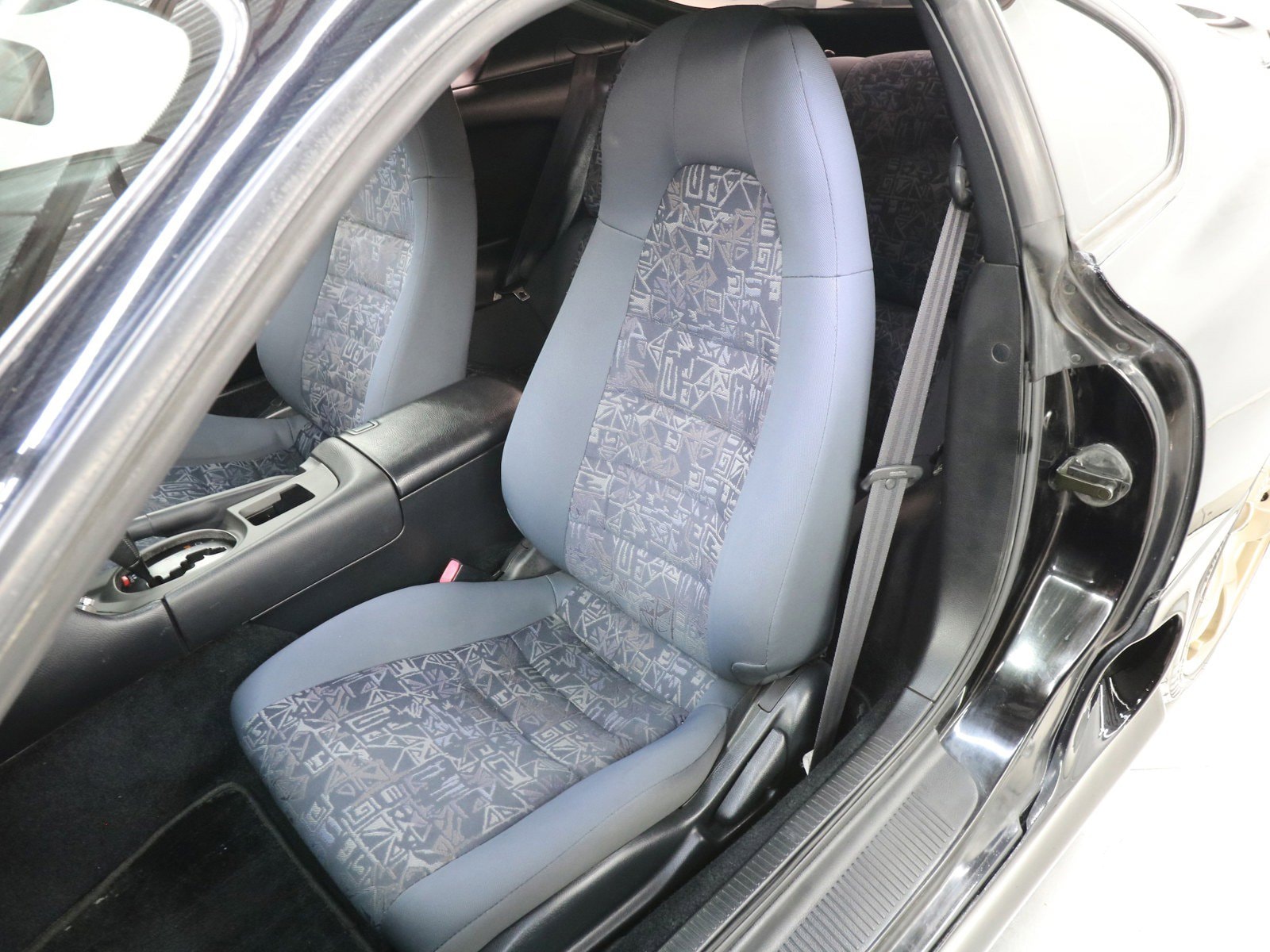1997 Toyota Supra 16