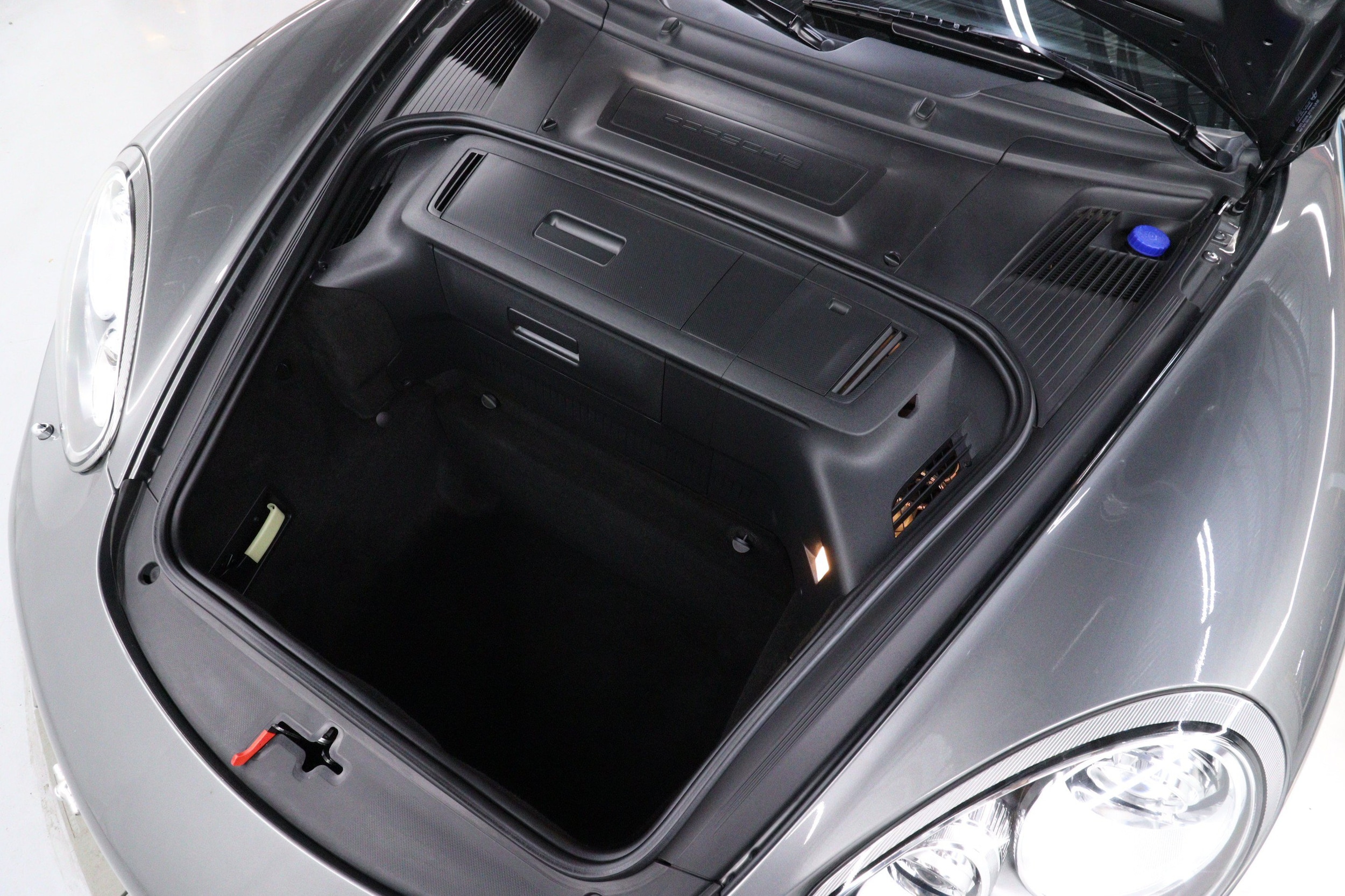2011 Porsche Cayman 23