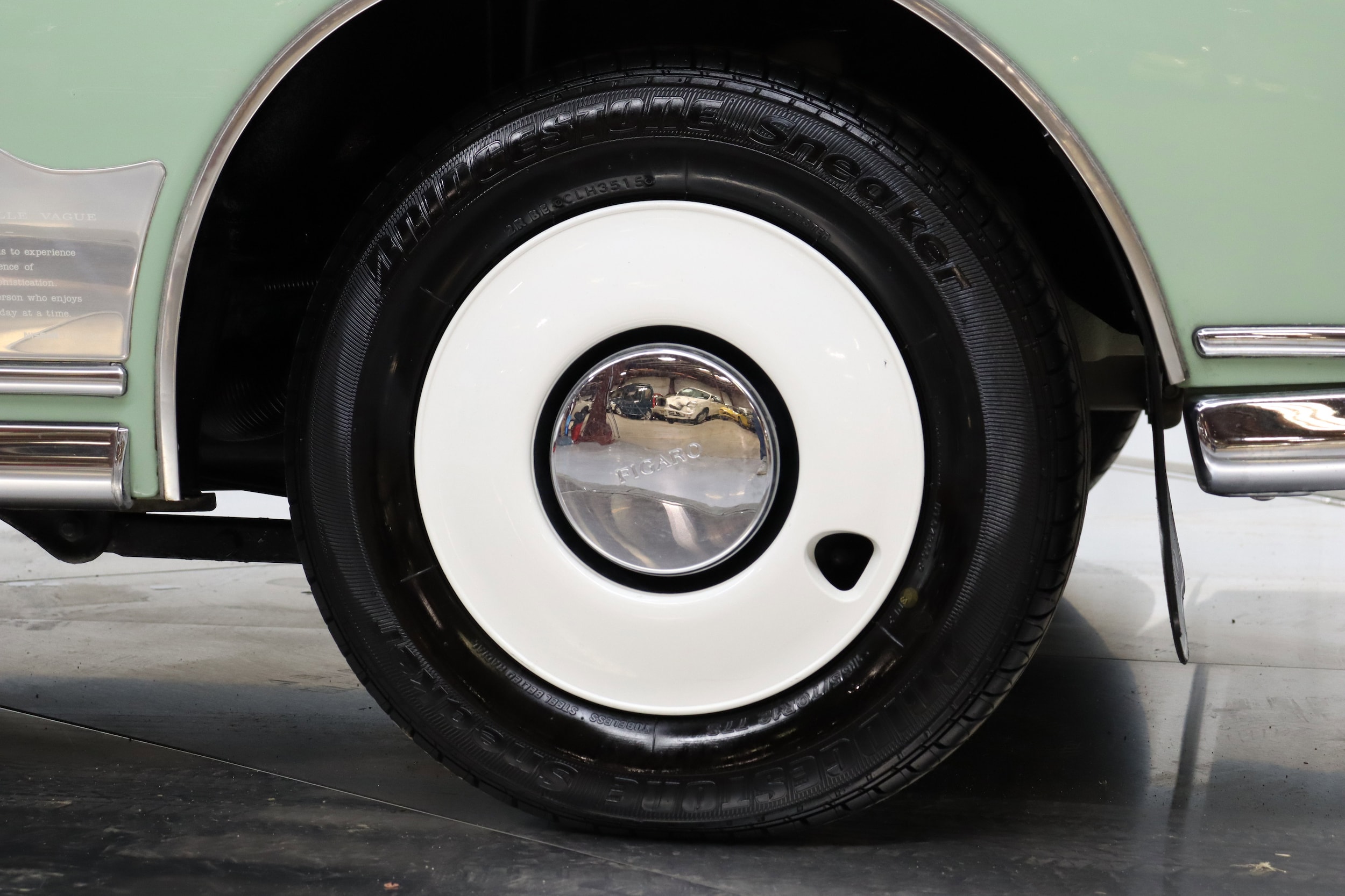 1991 Nissan Figaro 33