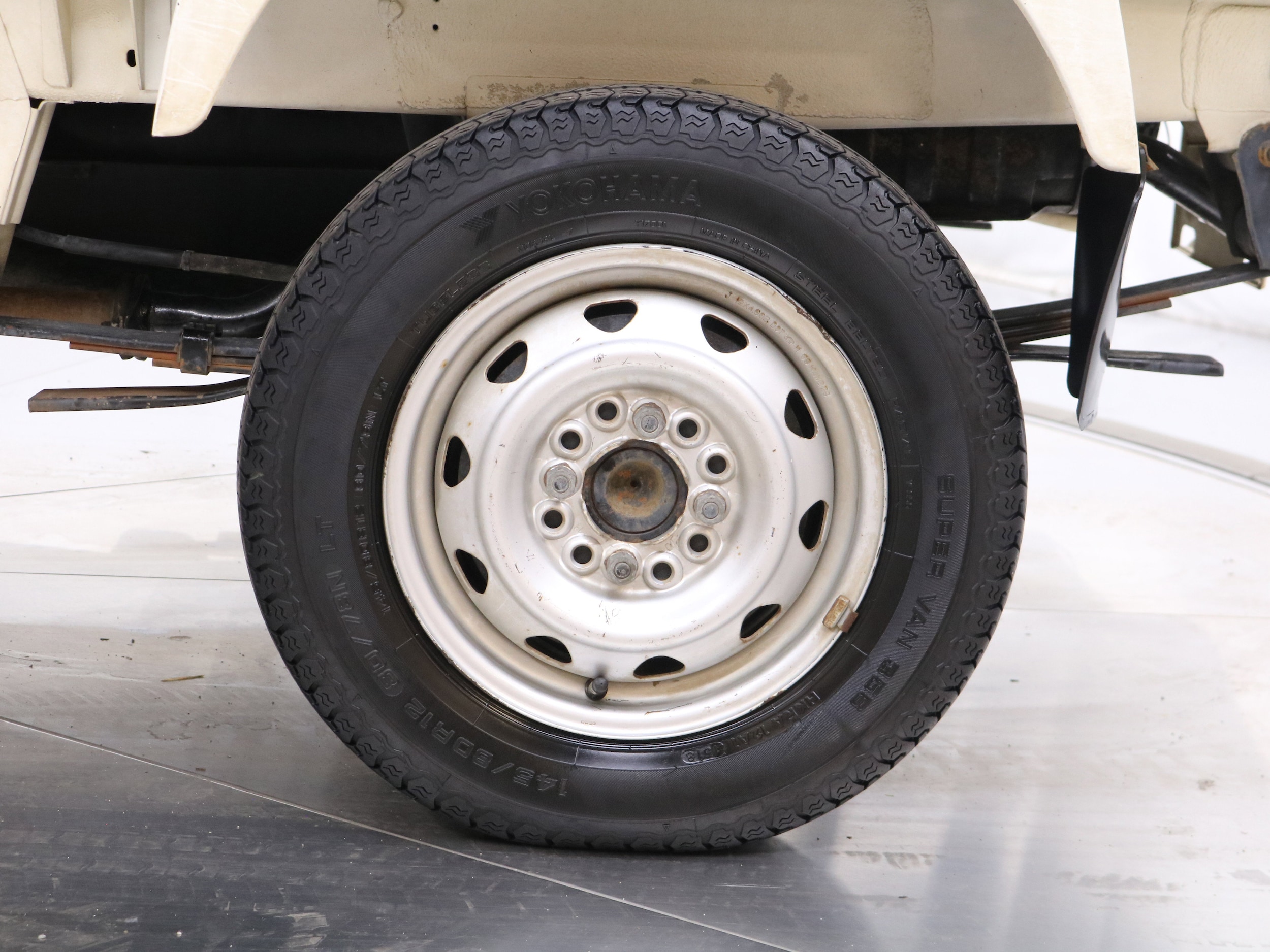 1999 Suzuki Carry 31