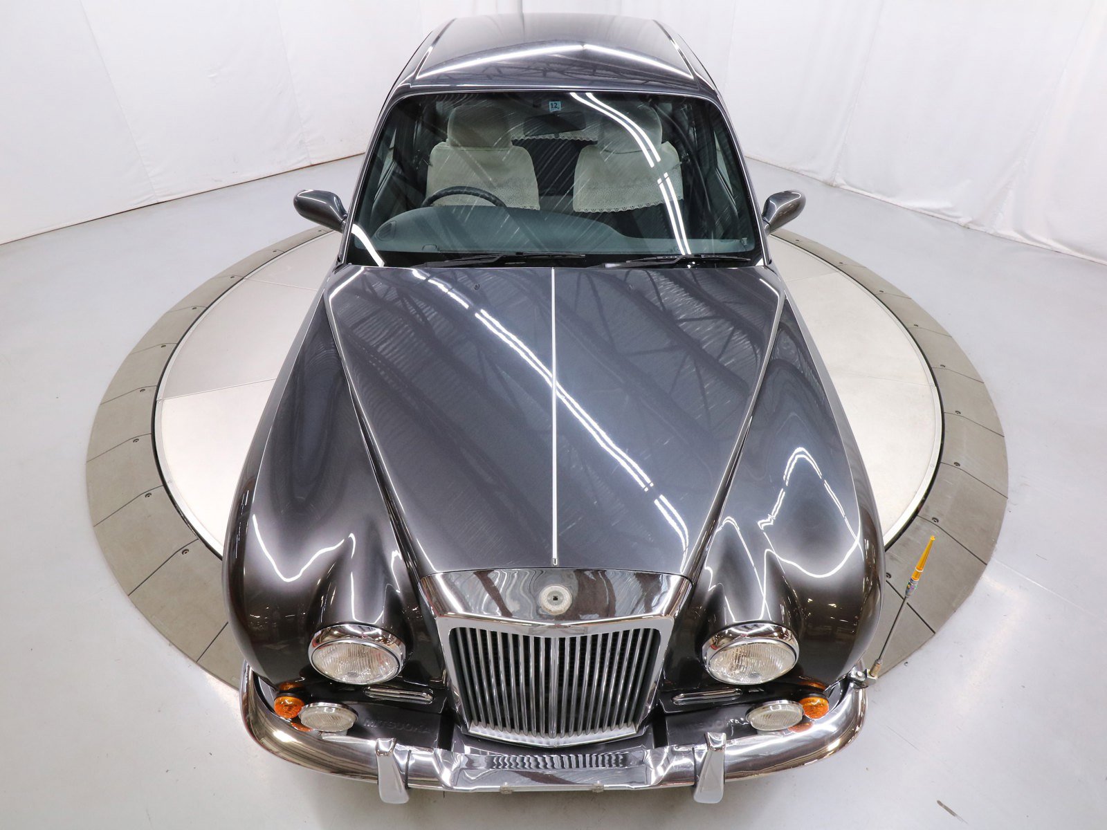1996 Mitsuoka Galue 44