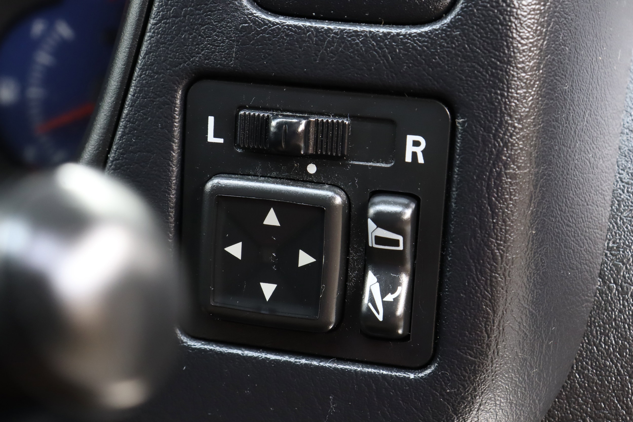 1999 Mitsubishi Lancer 63