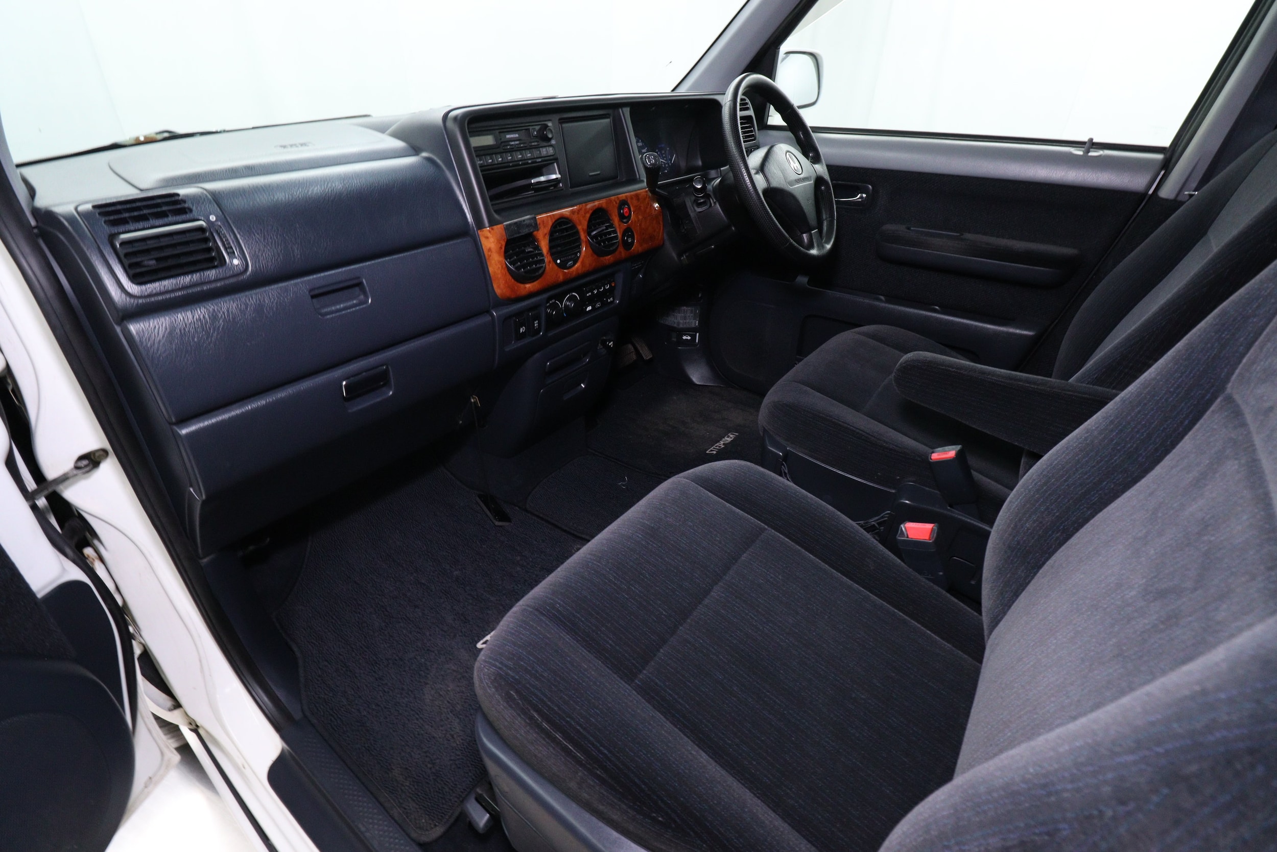 1999 Honda Stepwgn 15