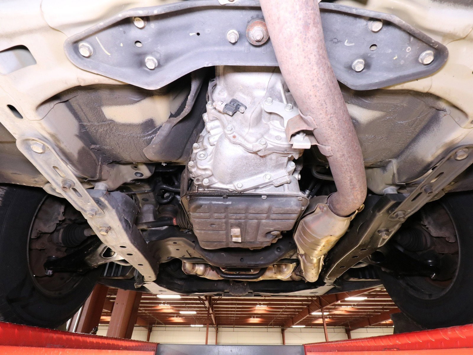 2012 Subaru Outback 35