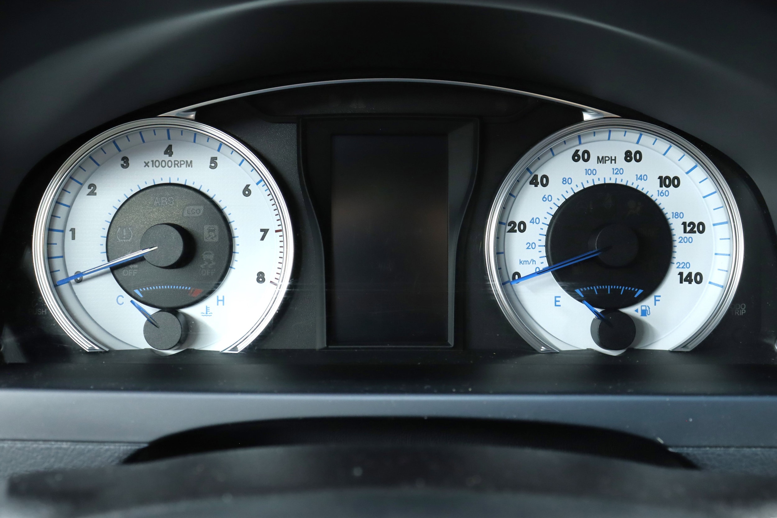 2016 Toyota Camry 11