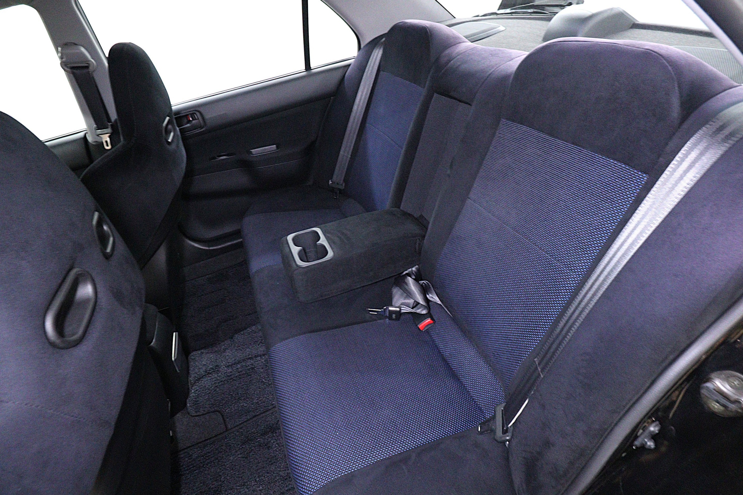 2001 Mitsubishi Lancer 19