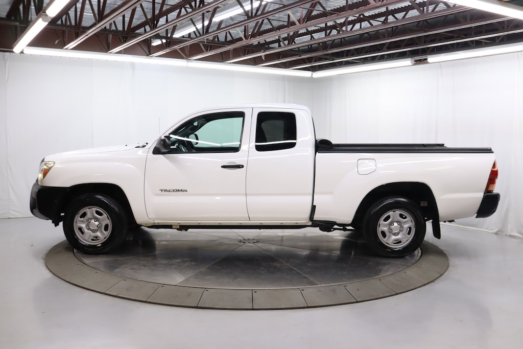 Used 2014 Toyota Tacoma Truck