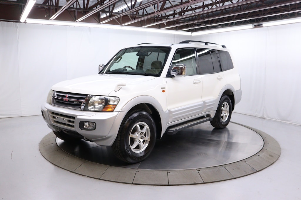 Used 2000 Mitsubishi Pajero SUV