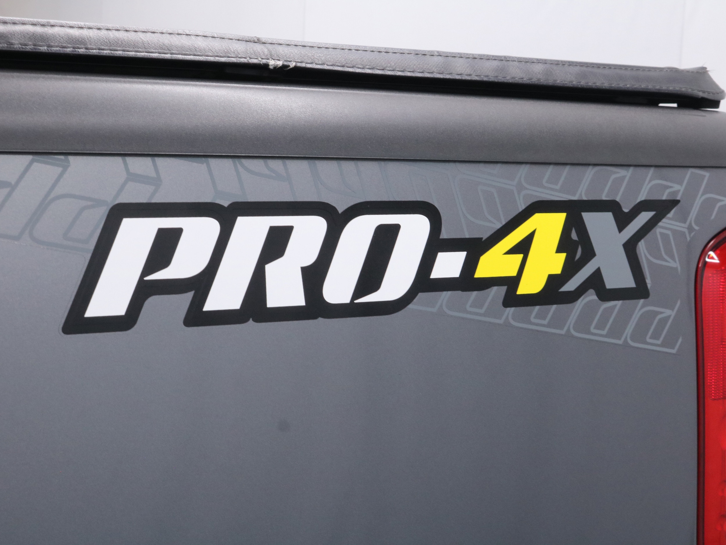 2019 Nissan Frontier 64