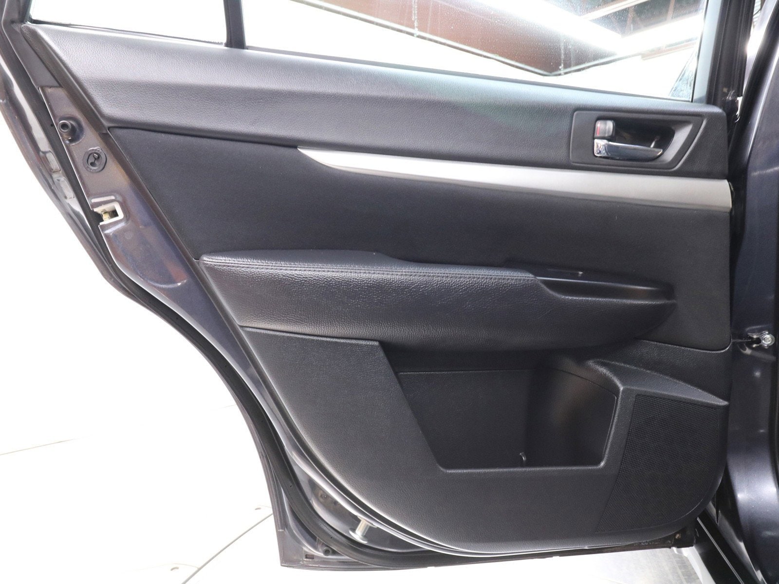 2012 Subaru Outback 22