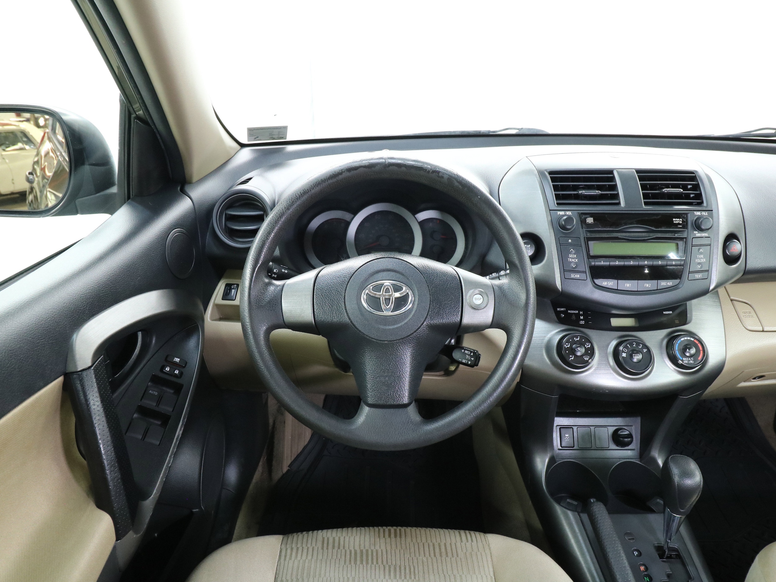2010 Toyota RAV4 10