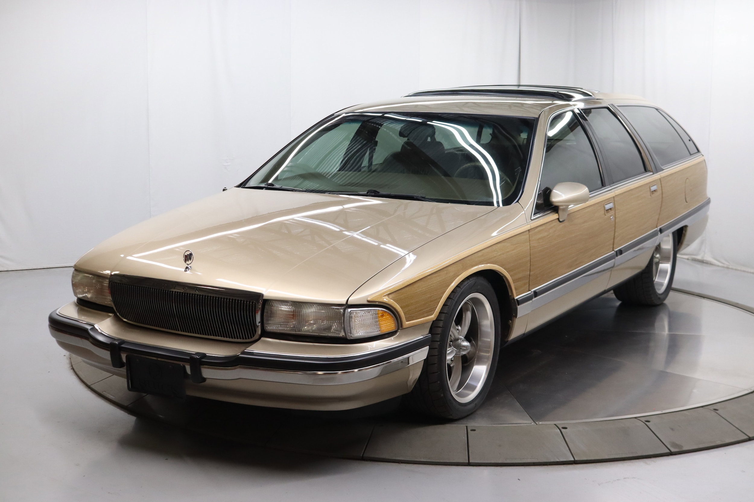 1993 Buick Roadmaster 4