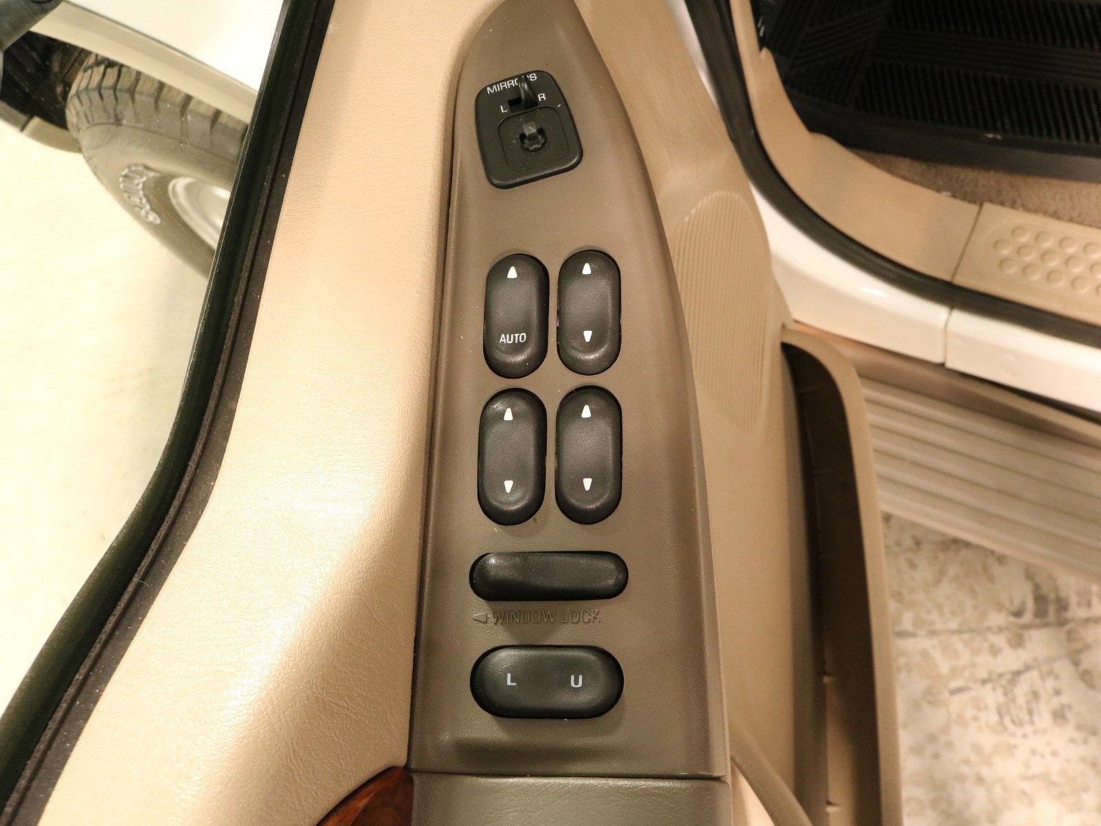 2000 Ford Excursion 55