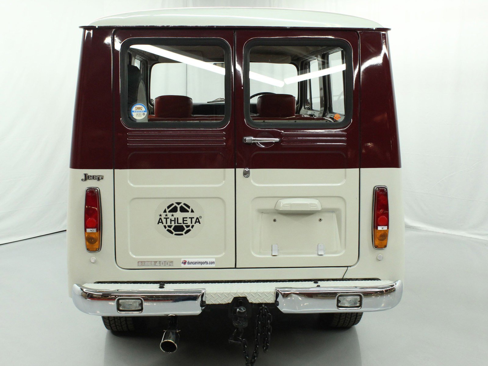 1975 Mitsubishi Jeep 8