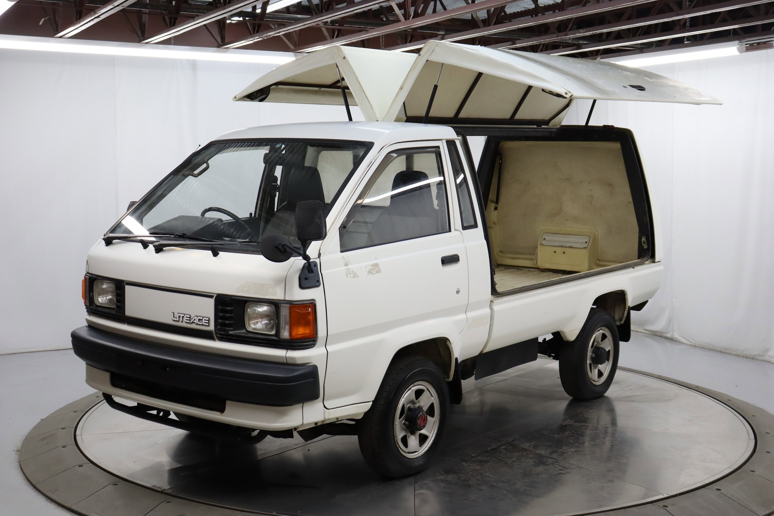 1991 Toyota Liteace 13