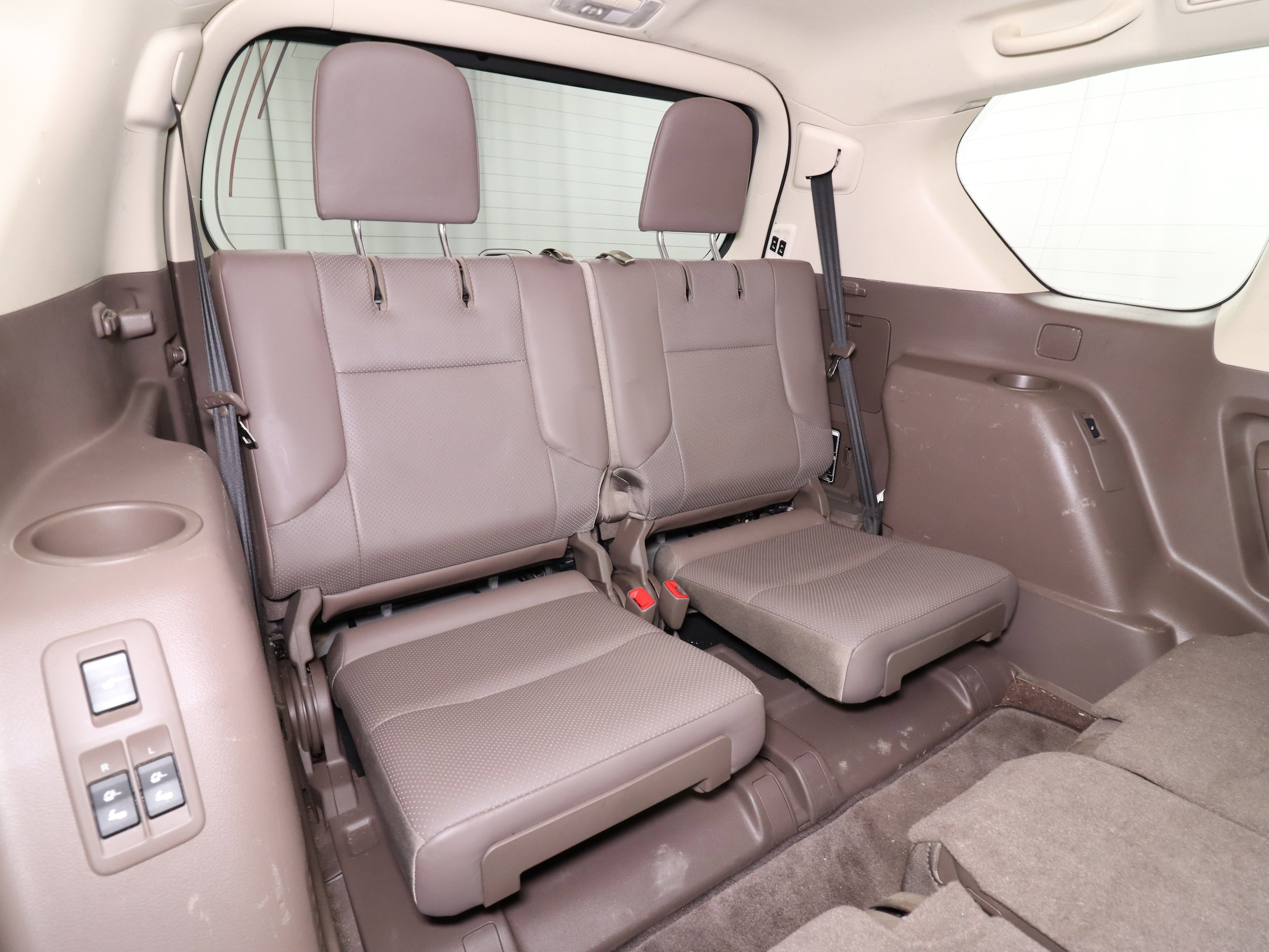 2011 Lexus GX460 21