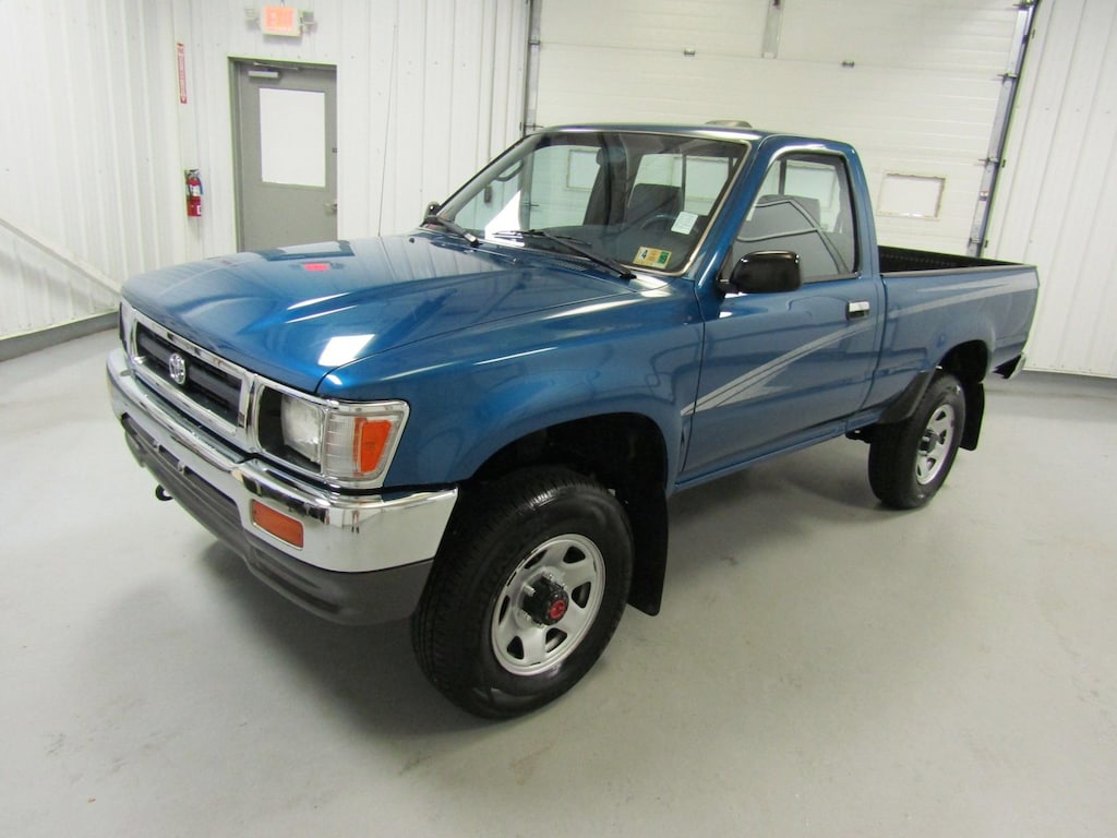 Used 1994 Toyota 4WD Pickups DX Reg Cab DX 5-Spd