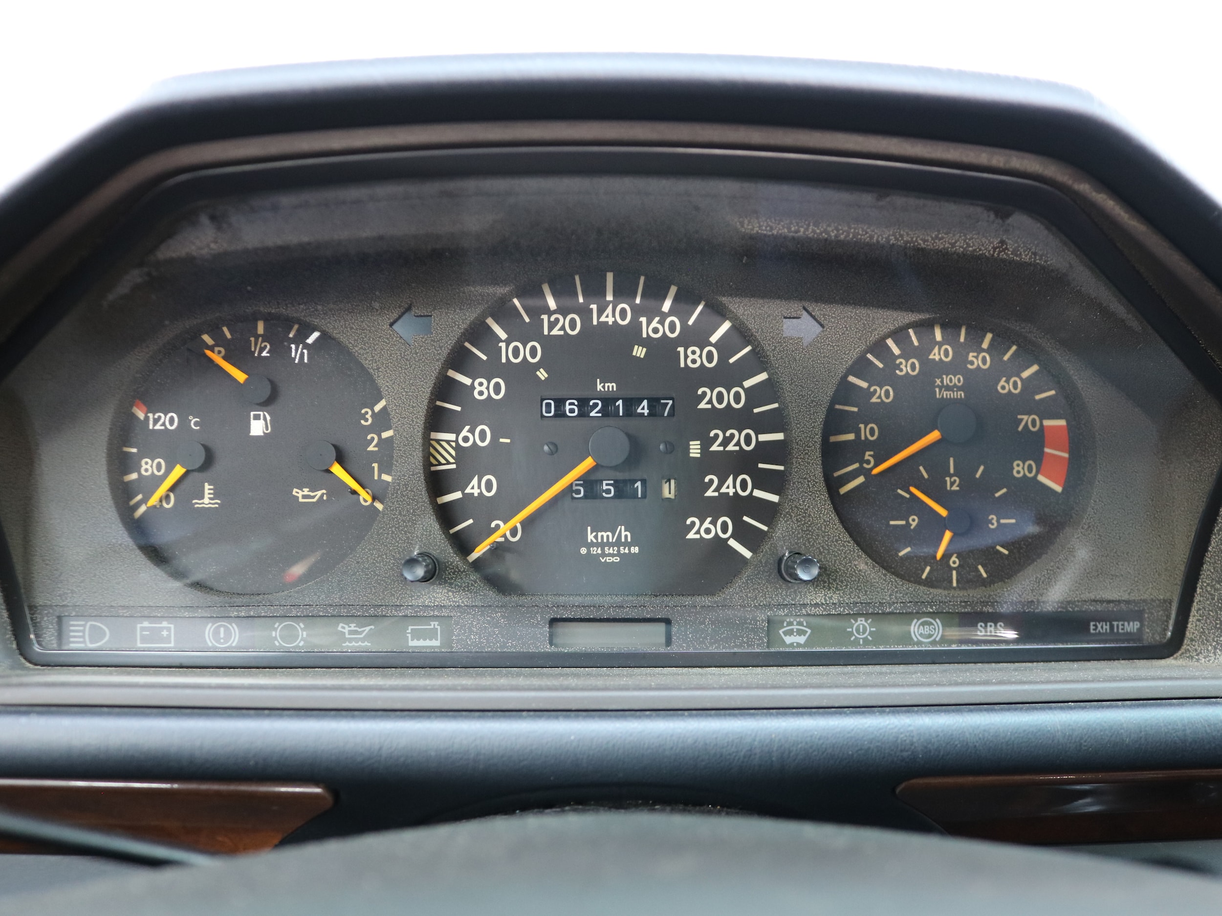 1992 Mercedes-Benz 300CE 11