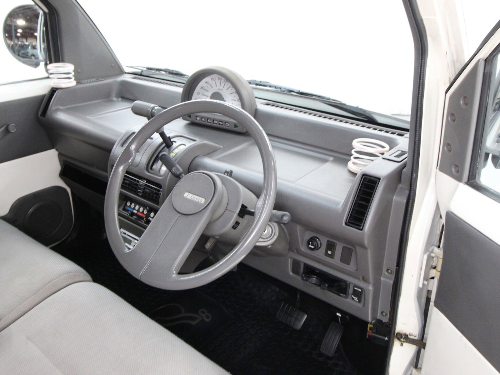 1989 Nissan S-Cargo 9
