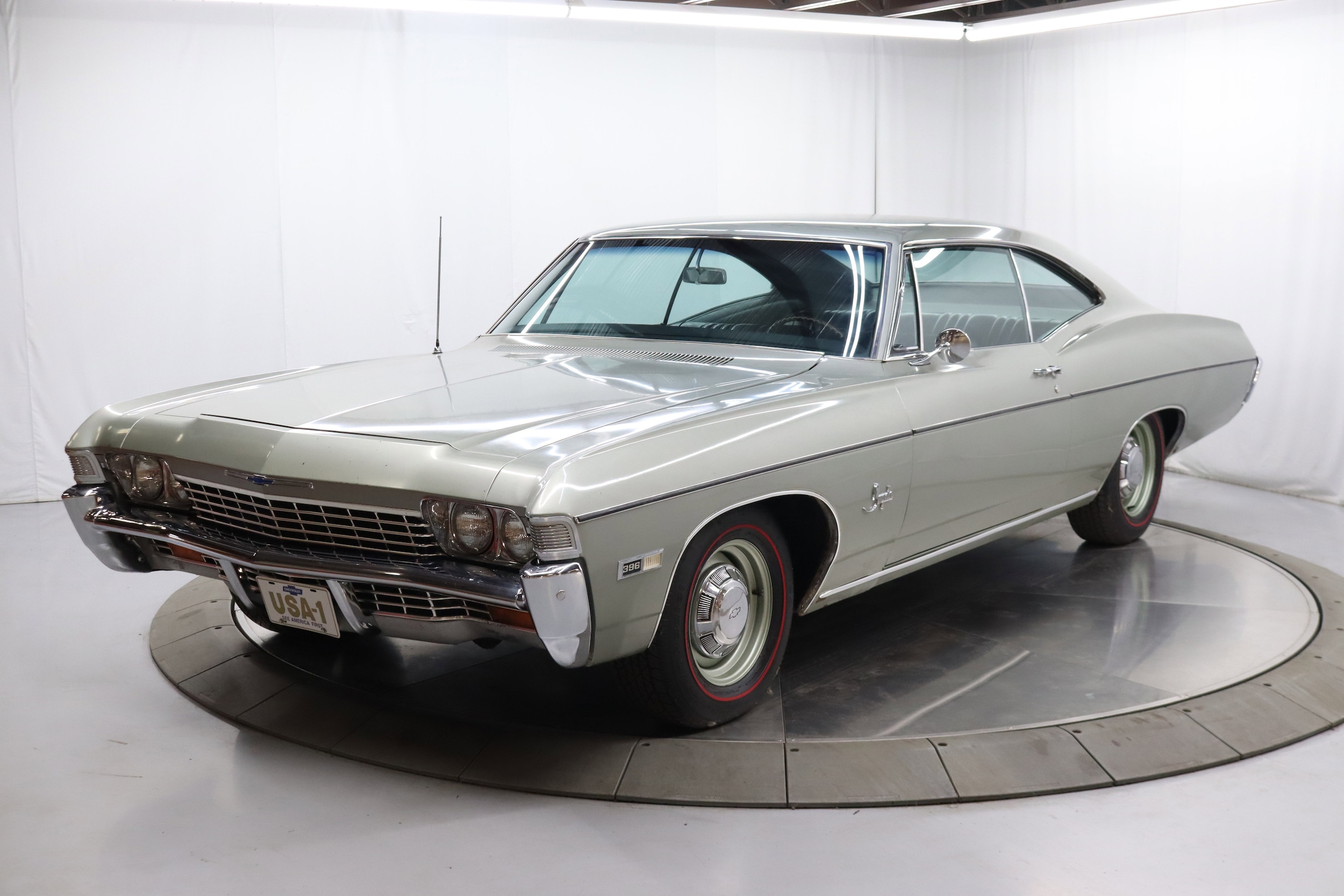 1968 Chevrolet Impala 4