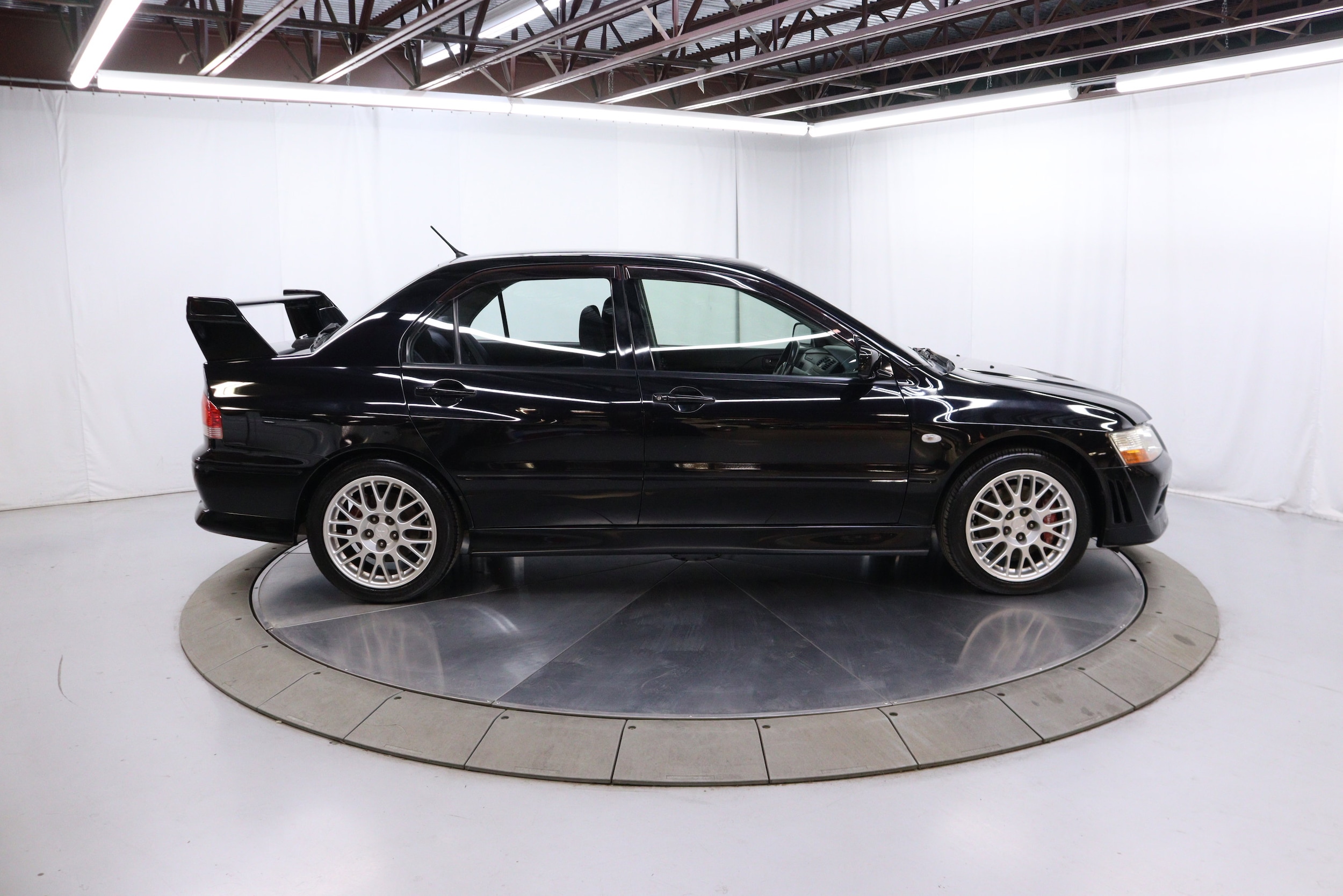 2001 Mitsubishi Lancer 8