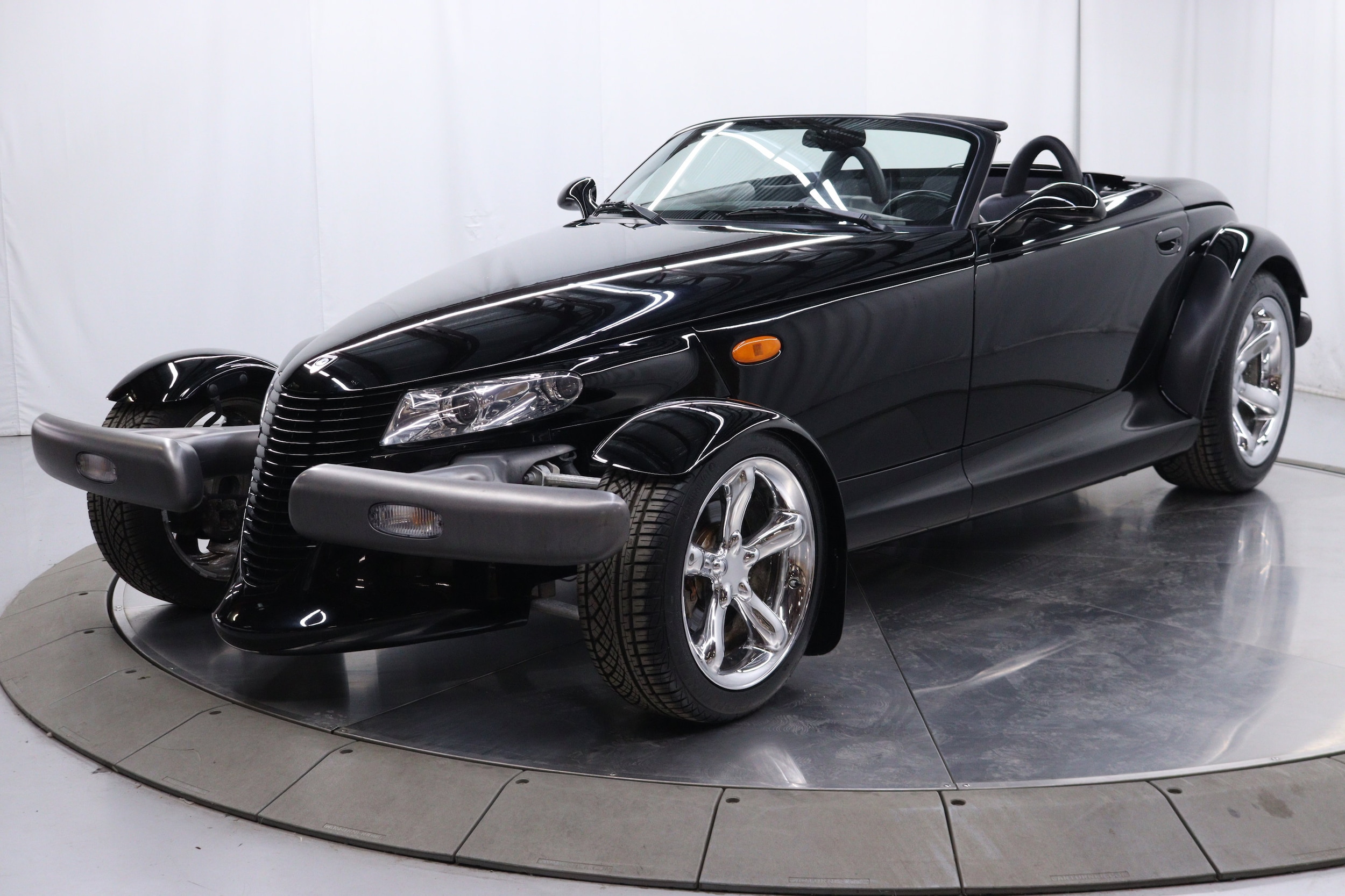 1999 Plymouth Prowler 64