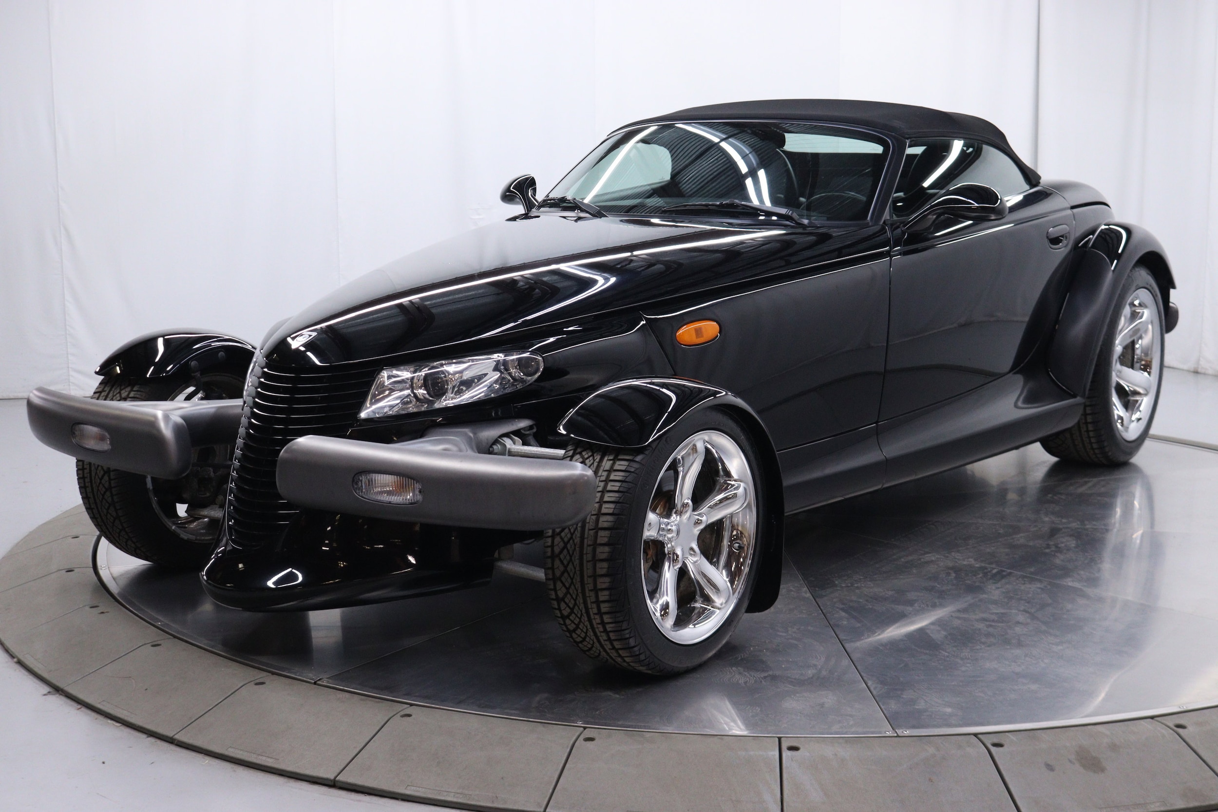 1999 Plymouth Prowler 2