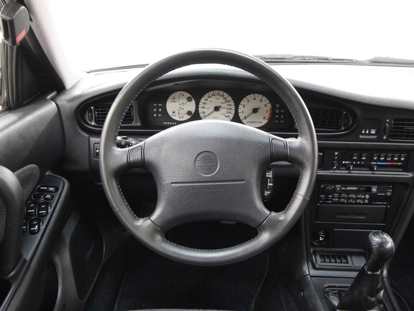 1992 Nissan Maxima 10