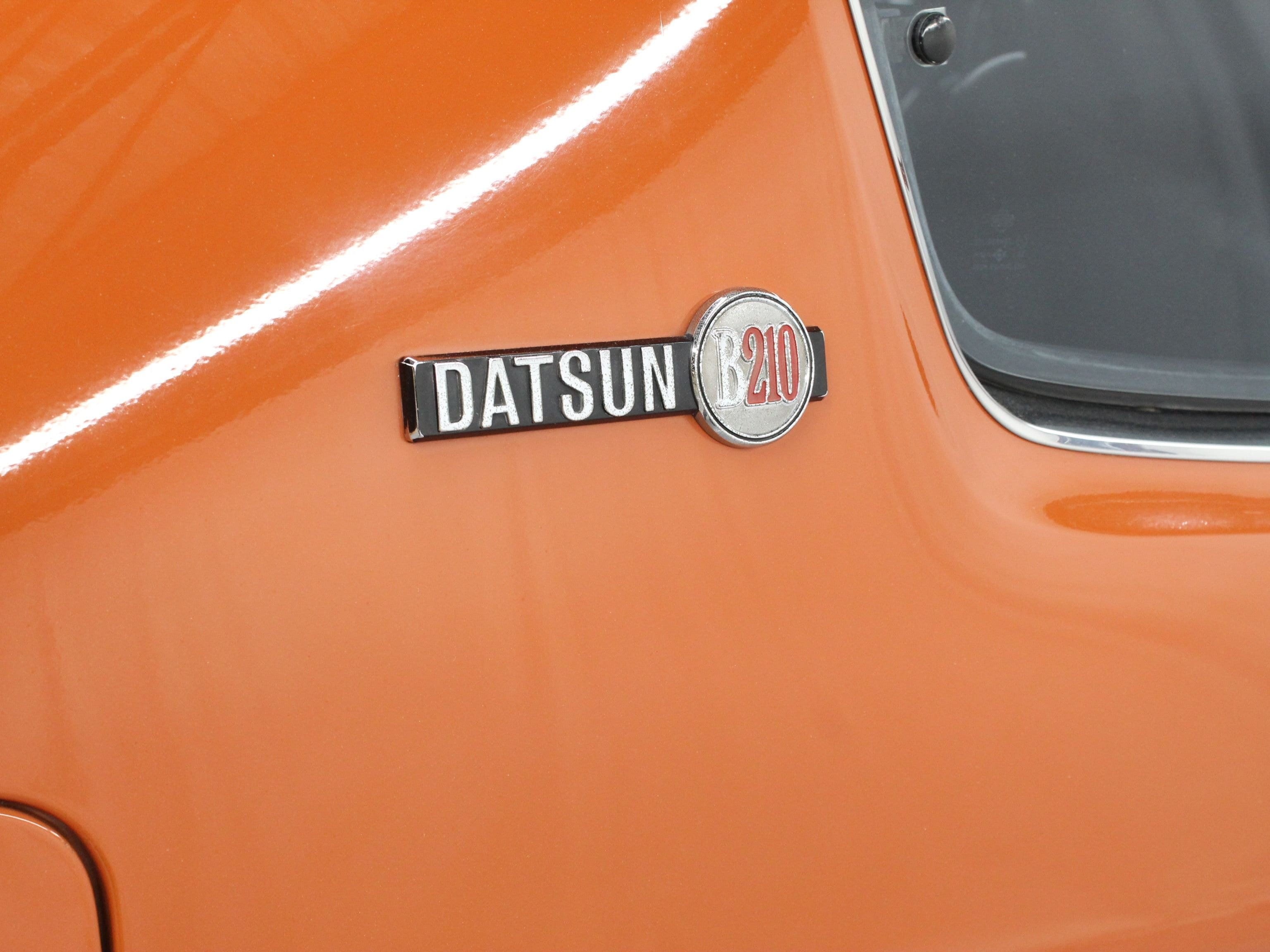 1976 Datsun B210 48
