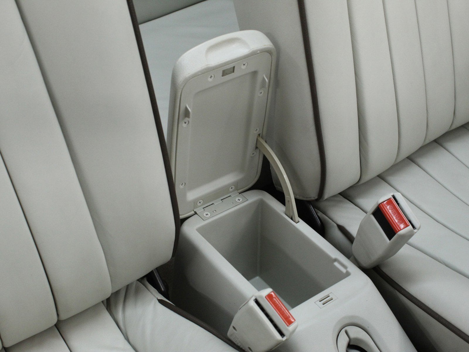 1991 Nissan Figaro 45