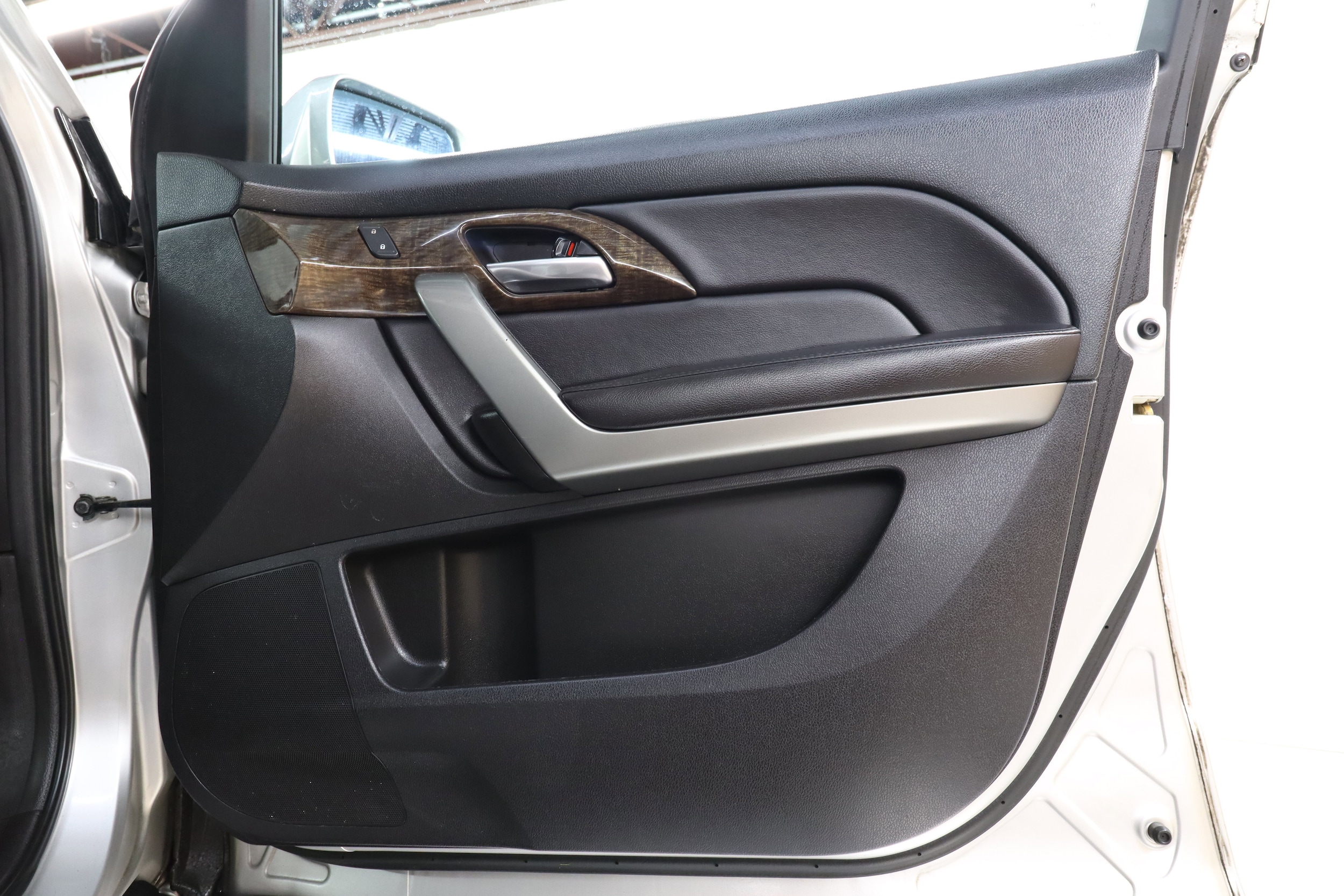 2013 Acura MDX 26