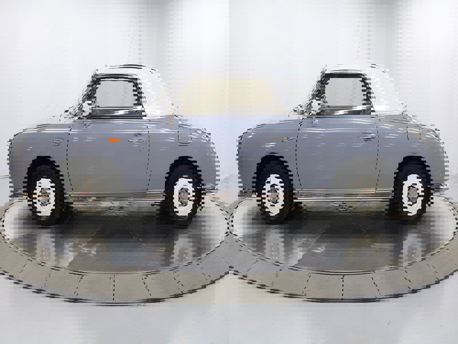 1992 Nissan Figaro 4