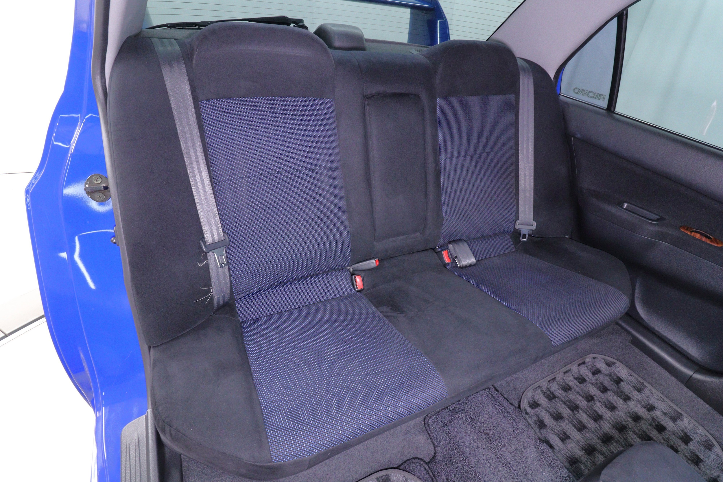 2001 Mitsubishi Lancer 21