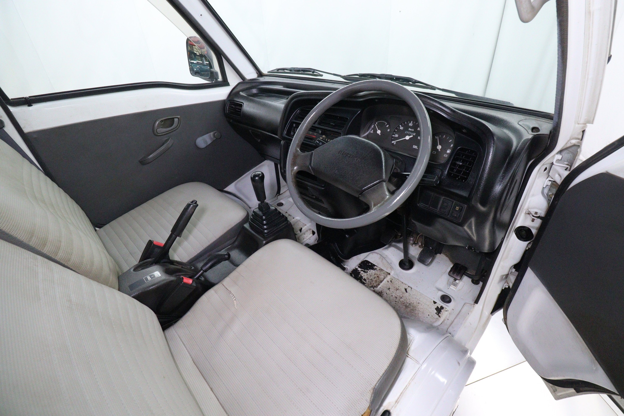 1997 Suzuki Carry 9