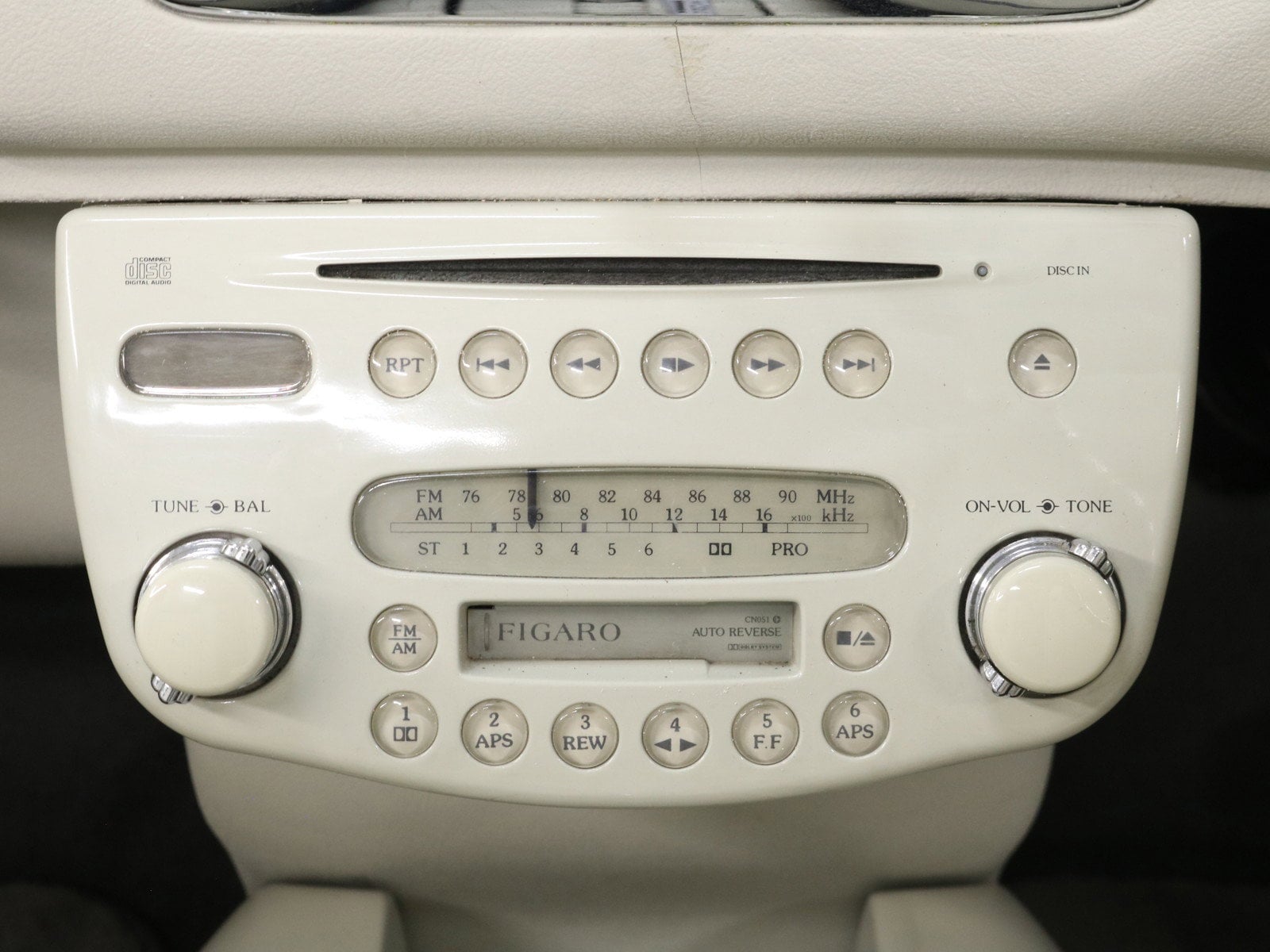 1991 Nissan Figaro 16