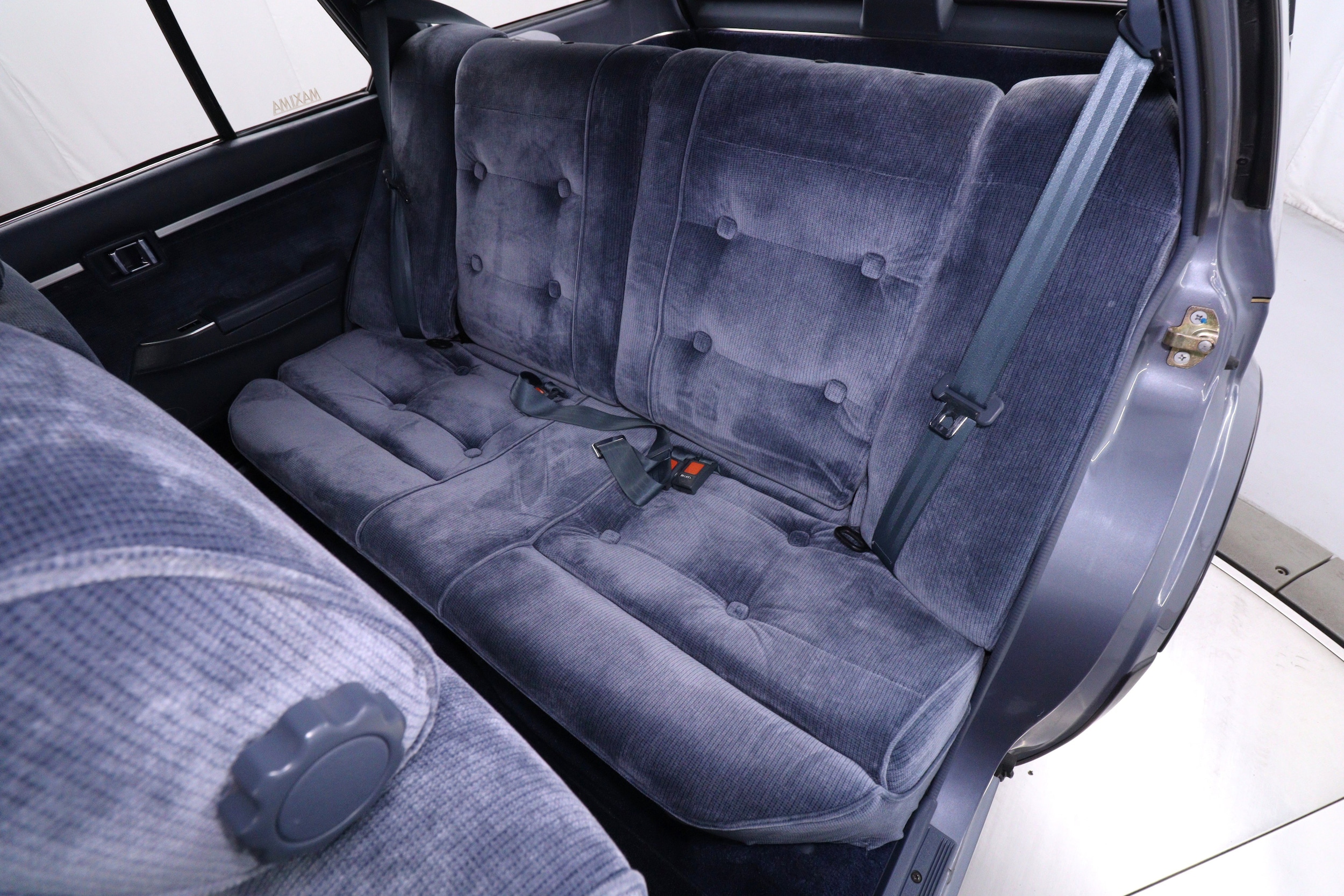 1987 Nissan Maxima 19