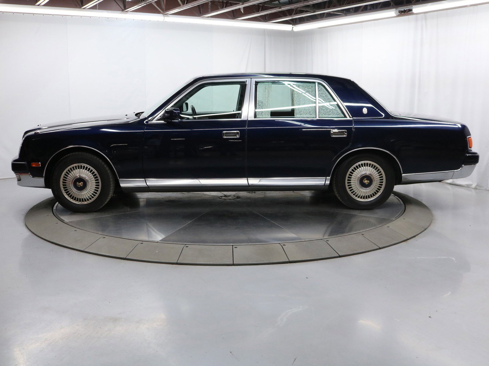 1997 Toyota Century 9